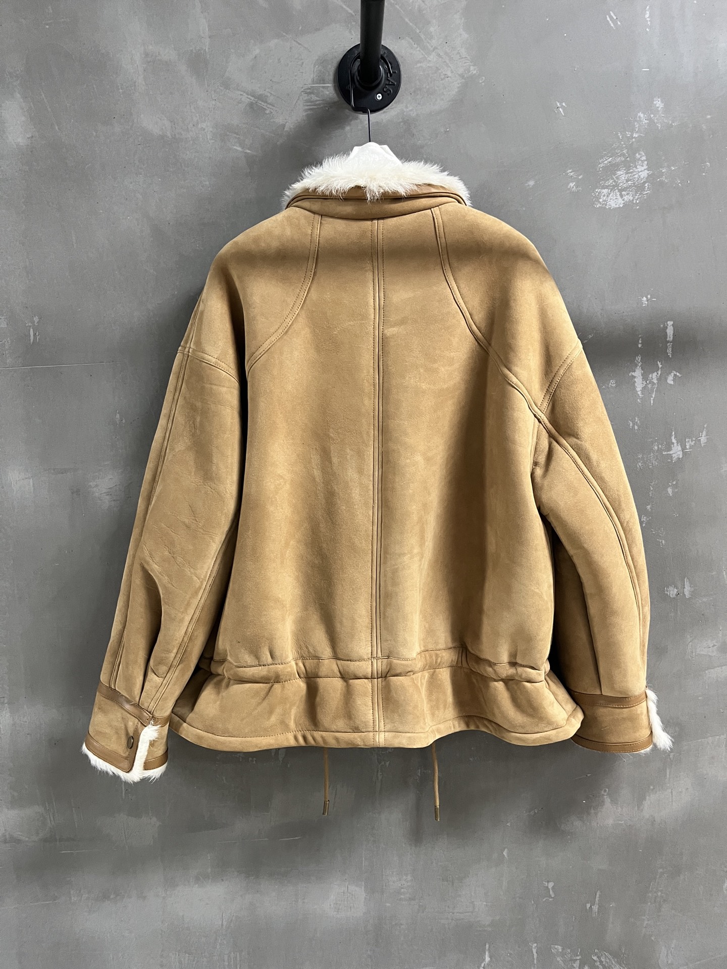 Miu Miu Shearling Jacket: Chic, Versatile, and Slimming Design - Autumn 2025 10 i1762443715864 4436 0 8