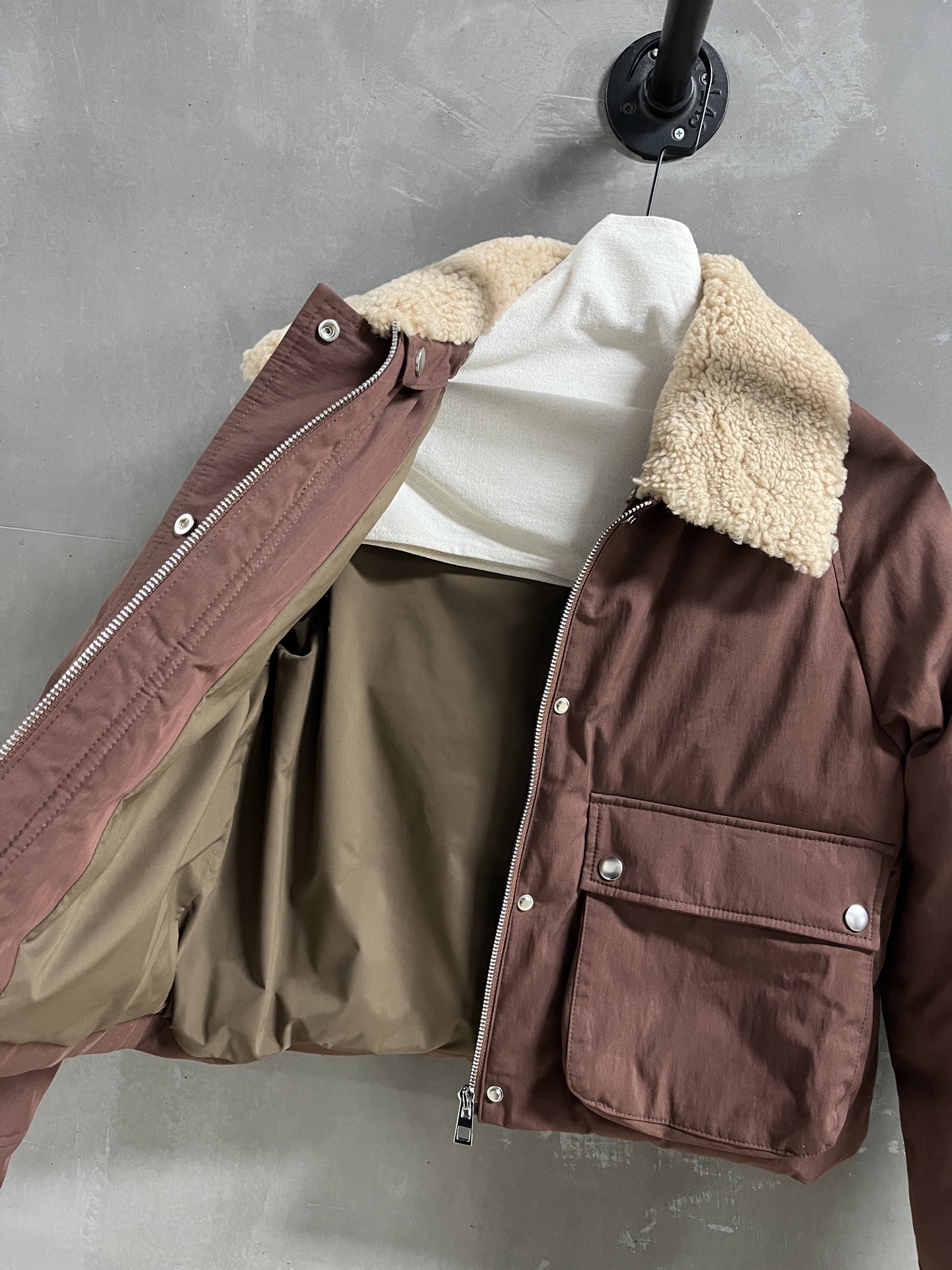 i1763134730794 6304 0 5