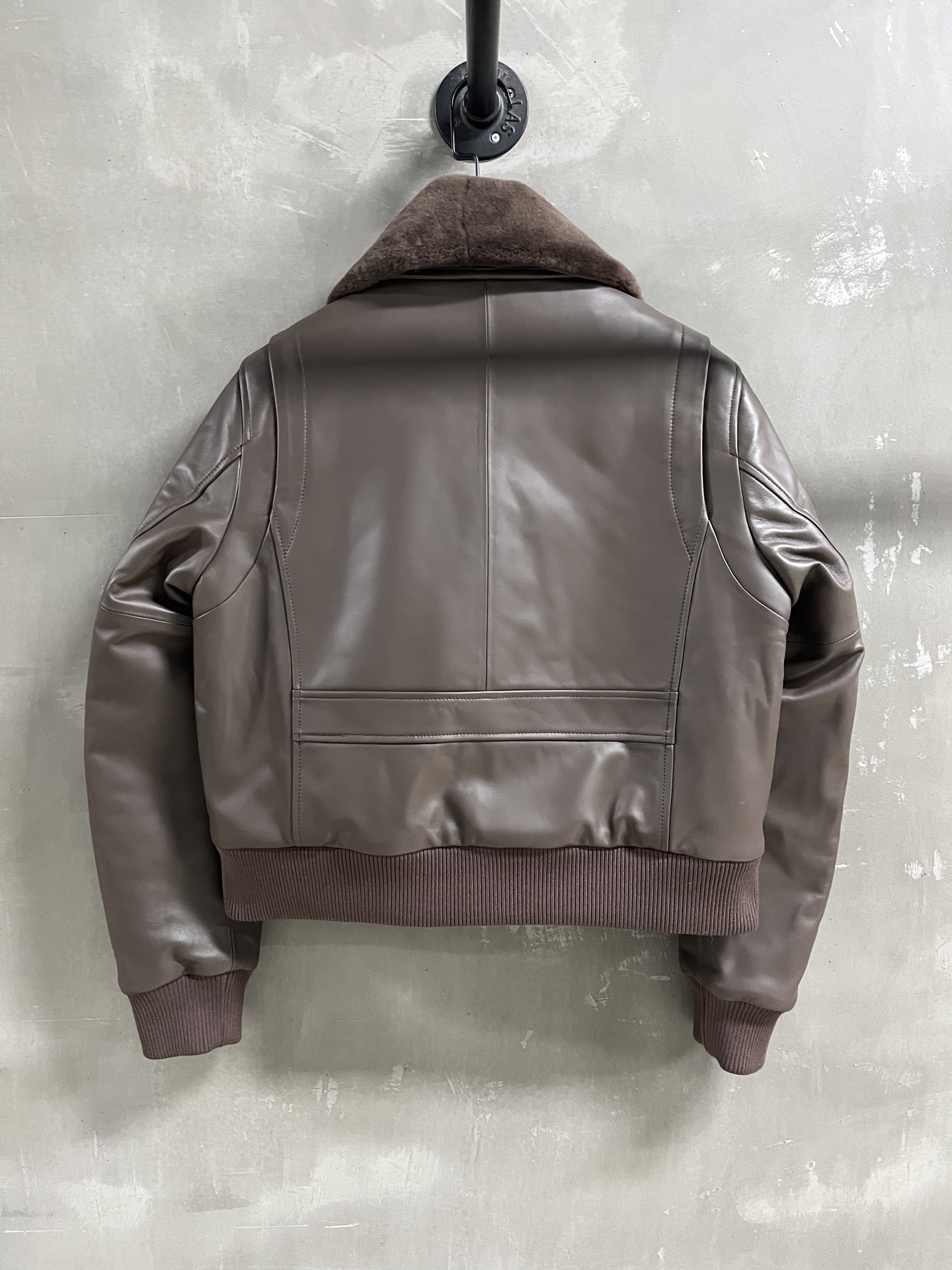 i1764687925407 826 0 8