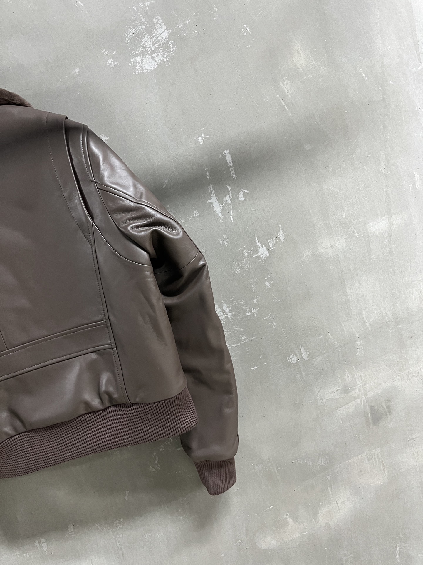 i1764687932535 735 0 7