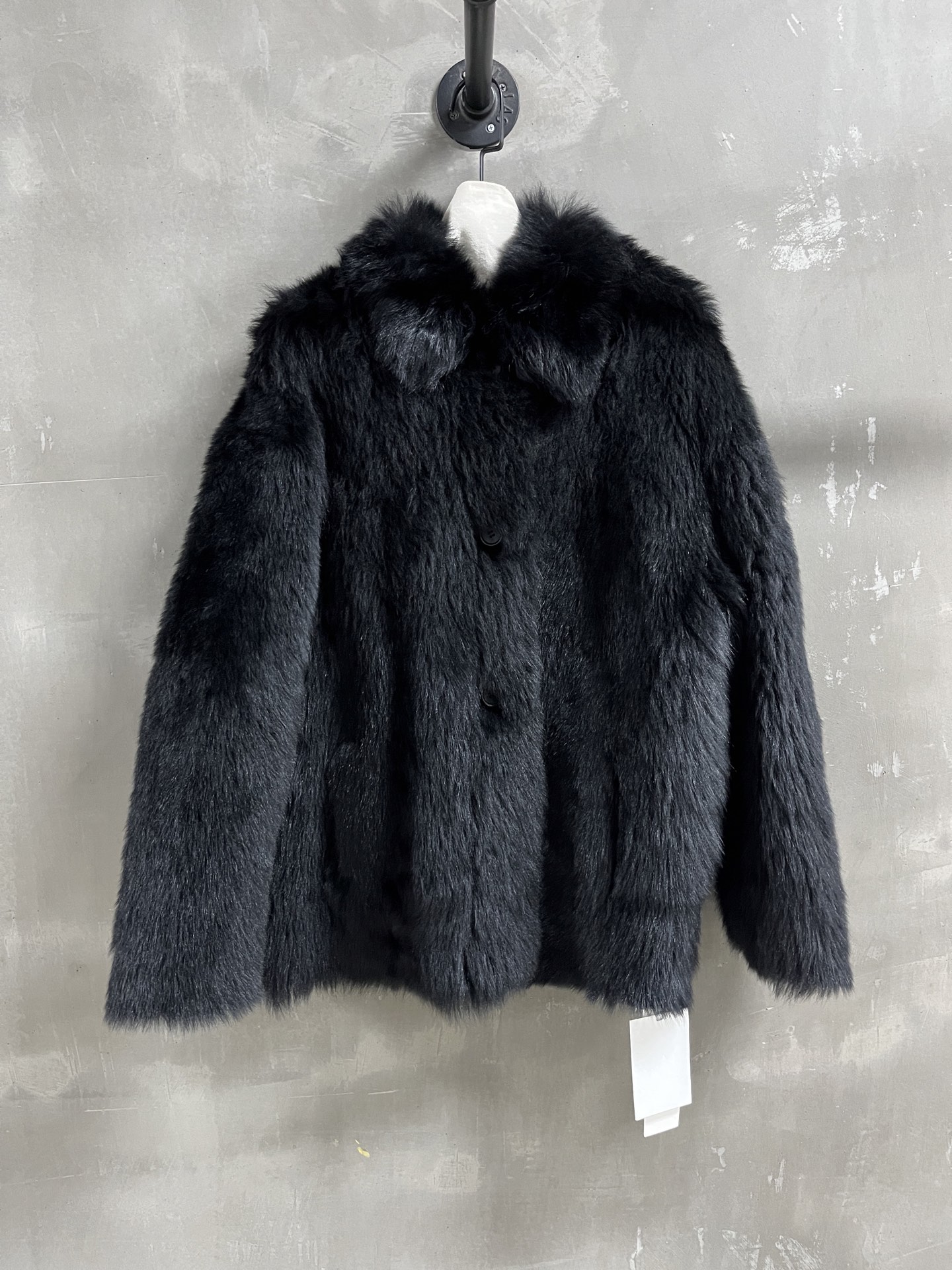 NO:720190,Midnight bonus is here. Miu Tuscan sheepskin all-in-one unique sample dress M1, size M, bust 114, length 71, raglan sleeve length 75, special price, no return, no exchange, no free shipping, miumiu, sheepskin,19860909午夜福利来了Miu 托斯卡纳羊皮毛一体孤品样衣M1 尺寸M码胸围114 衣长71 连肩袖长75,特价 不退不换不包邮,miumiu,sheepskin,,Women's clothing