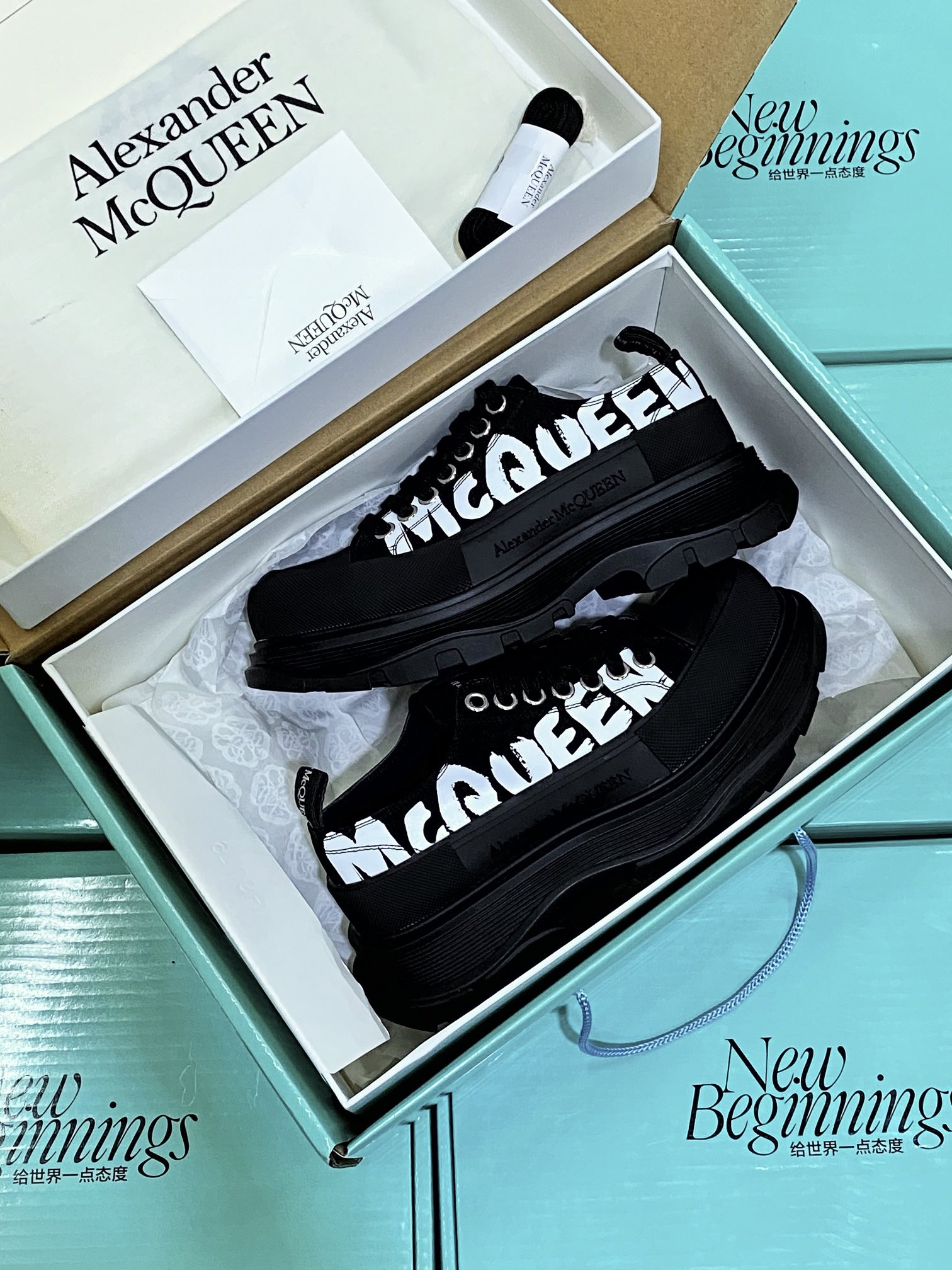 Alexander McQueen/Alexander McQueen platform shoes thick-soled height-enhancing canvas dad shoes graffiti color matching
