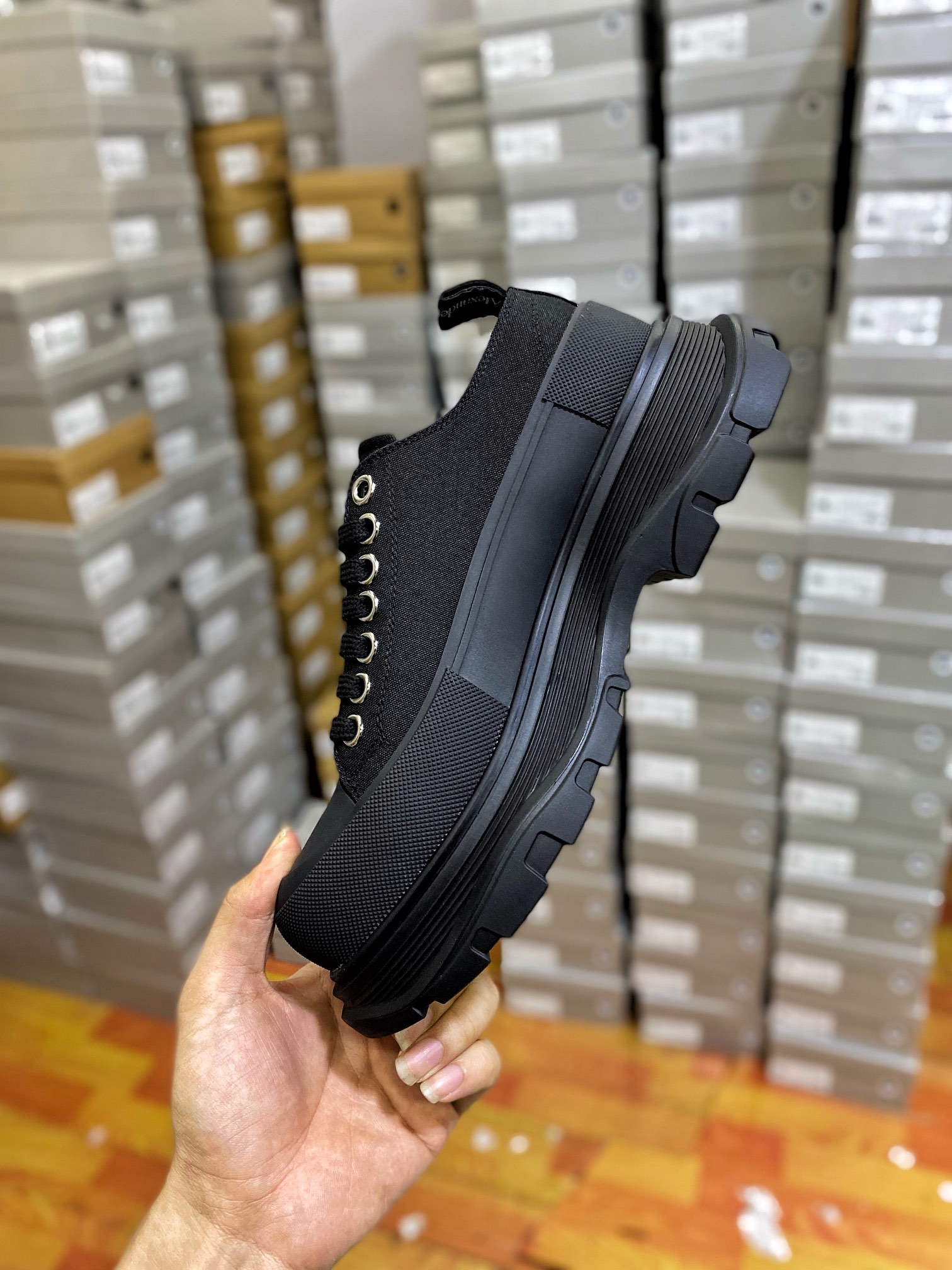 Alexander McQueen/Alexander McQueen platform shoes thick-soled height-enhancing canvas dad shoes graffiti color matching