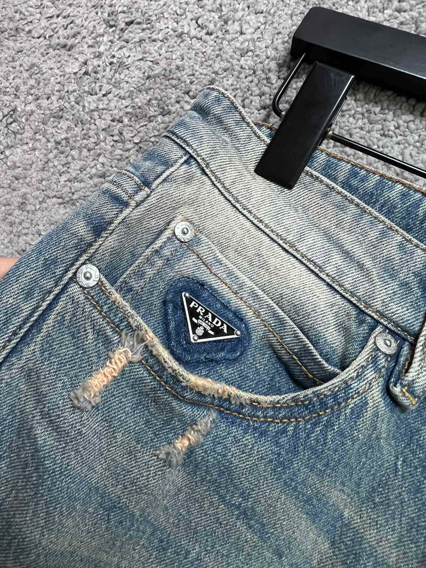 P家新款牛仔裤高端品质面料带弹力独特的洗水颜色潮流必备单品时尚百搭码数:30313233343638
