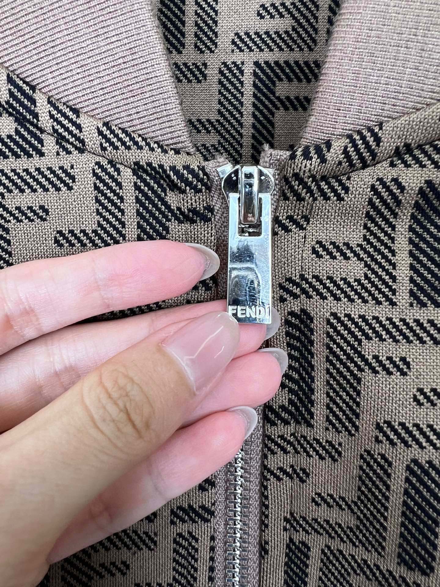 P912 FIN, 2024, NEW WINTER JACKET, ORIGINAL 1:1 CUSTOMIZE ALL HARDWARE ACCESSORIES. SAME SIZE: M-XXXL - 图片 4