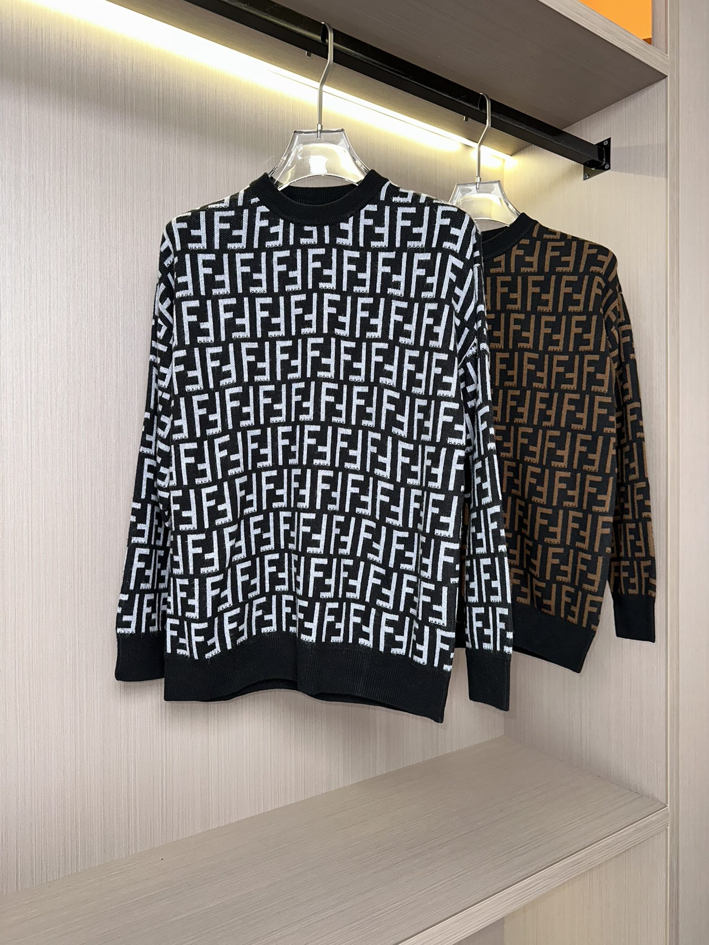 路易威登 Louis Vuitton 高定典藏名品高定成衣时装外套连衣裙衬衫T恤 #45AE9BCF 3