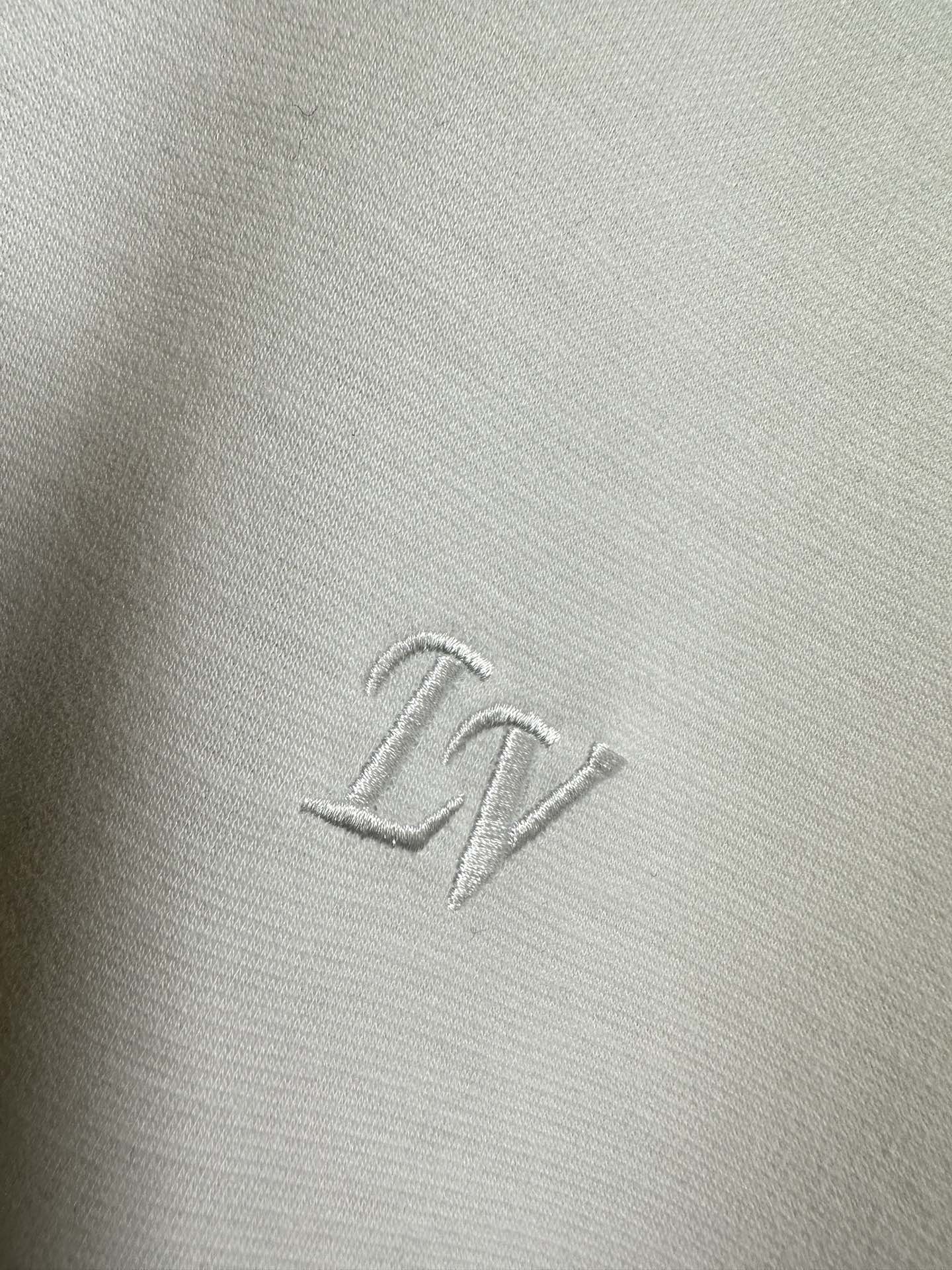 路易威登 Louis Vuitton 高定典藏名品高定成衣时装外套连衣裙衬衫T恤 #DBE09215 5