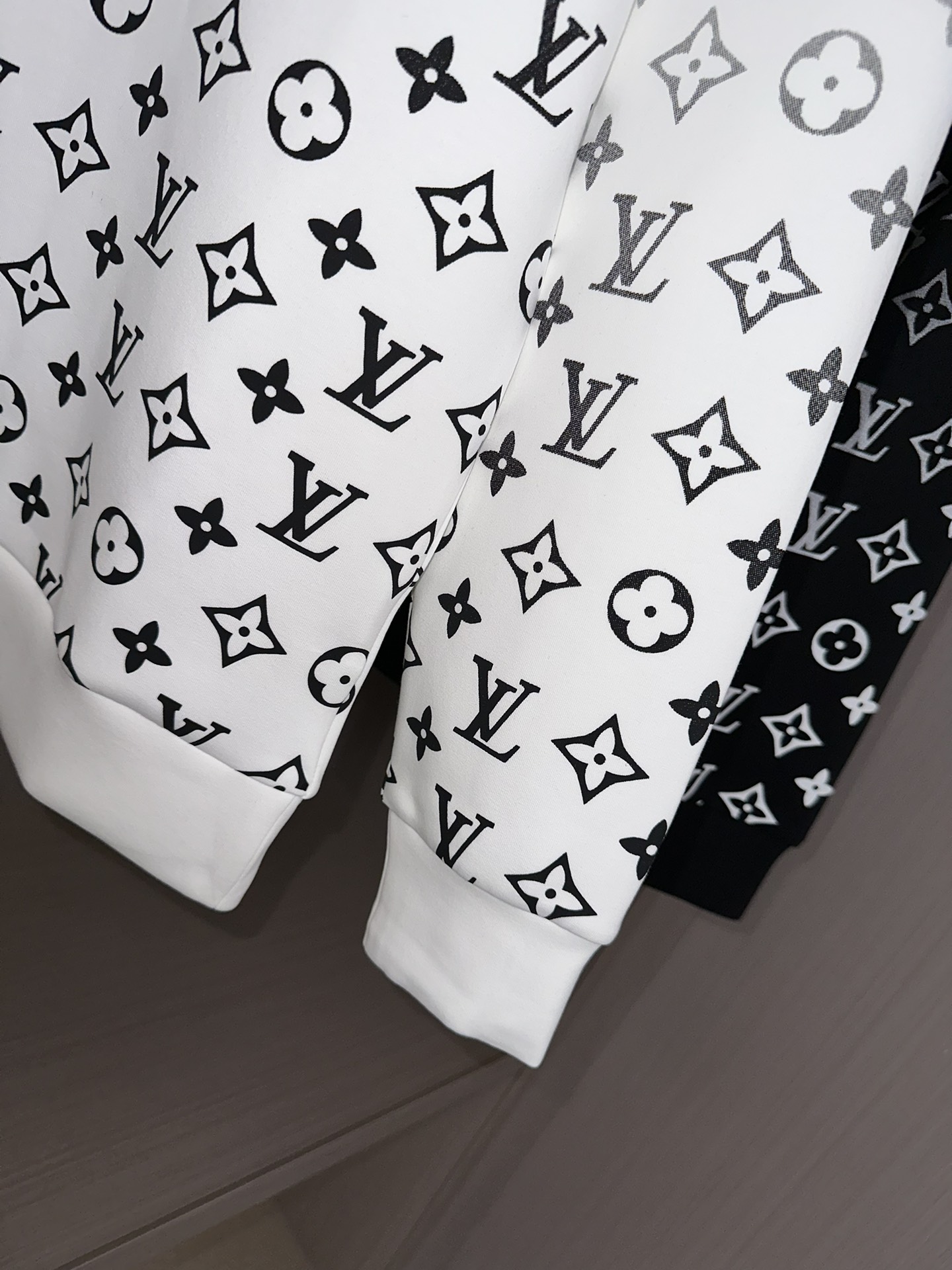 Louis Vuitton Haute Couture Haute Couture Ready-to-Wear Clothing Dress 6