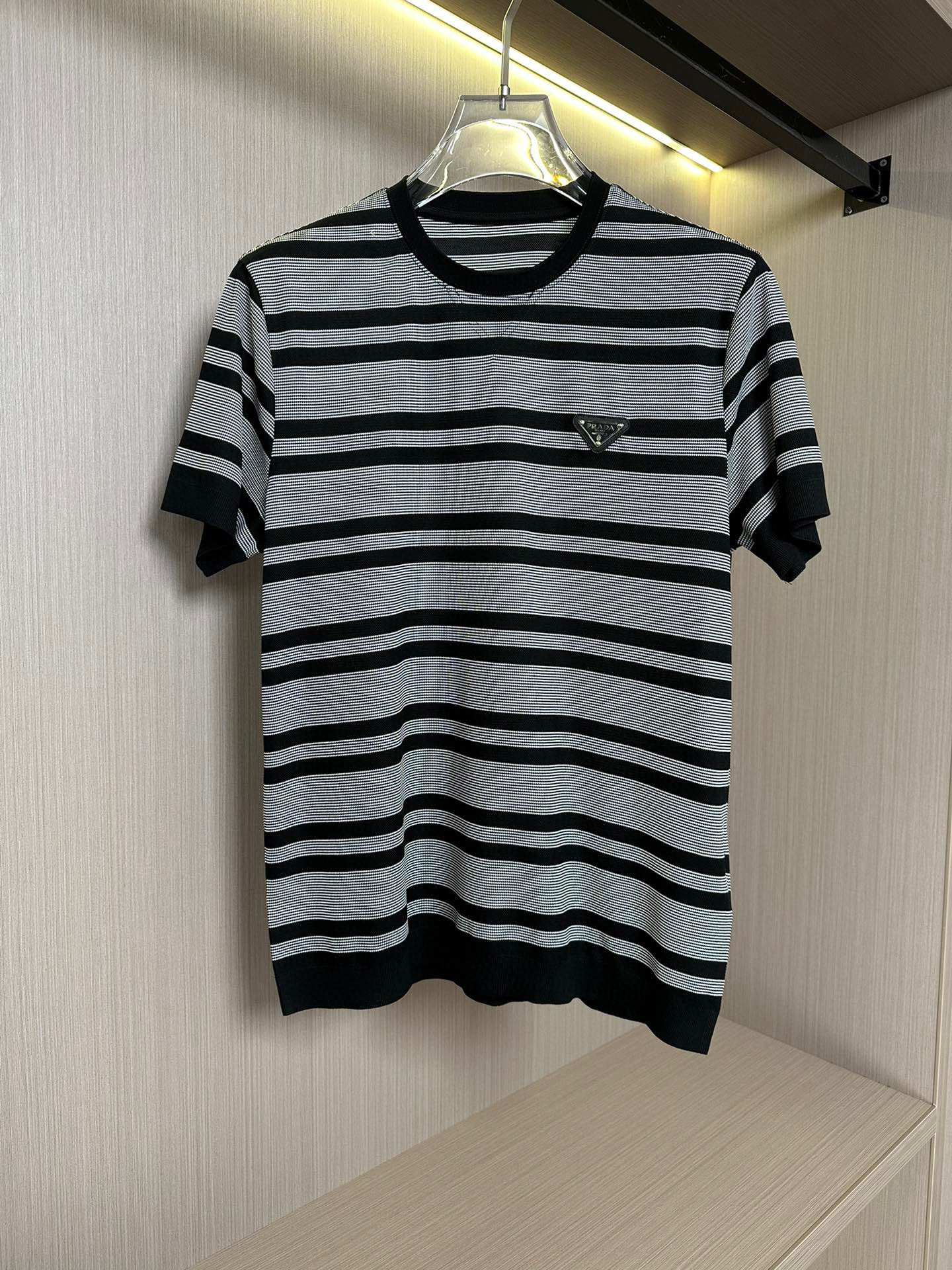 NO:116803,Black details...,alexander wang19860909黑色细节……,,alexander wang,Men's clothing