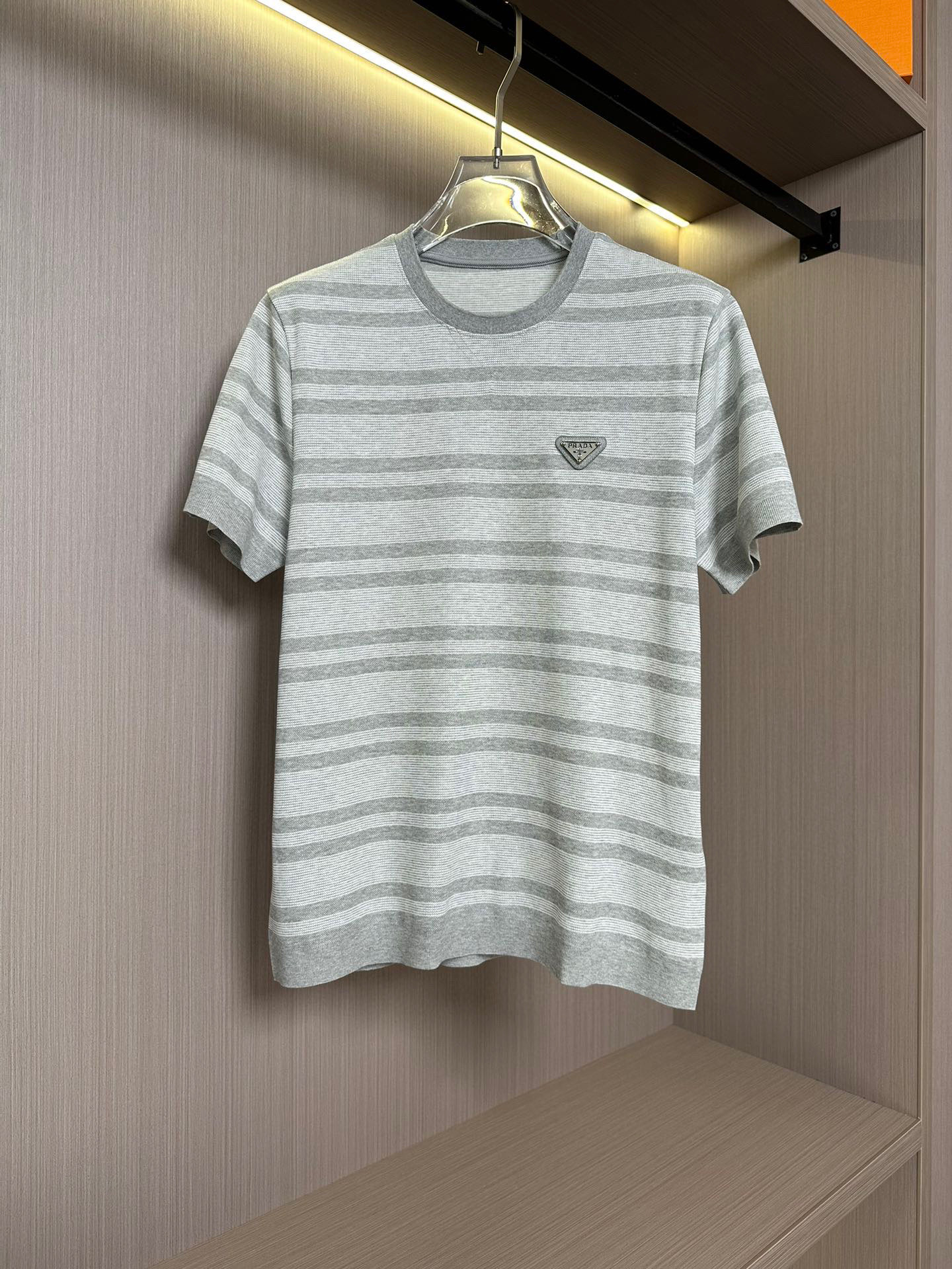 NO:116805,Light gray details...,alexander wang19860909浅灰色细节……,,alexander wang,Men's clothing