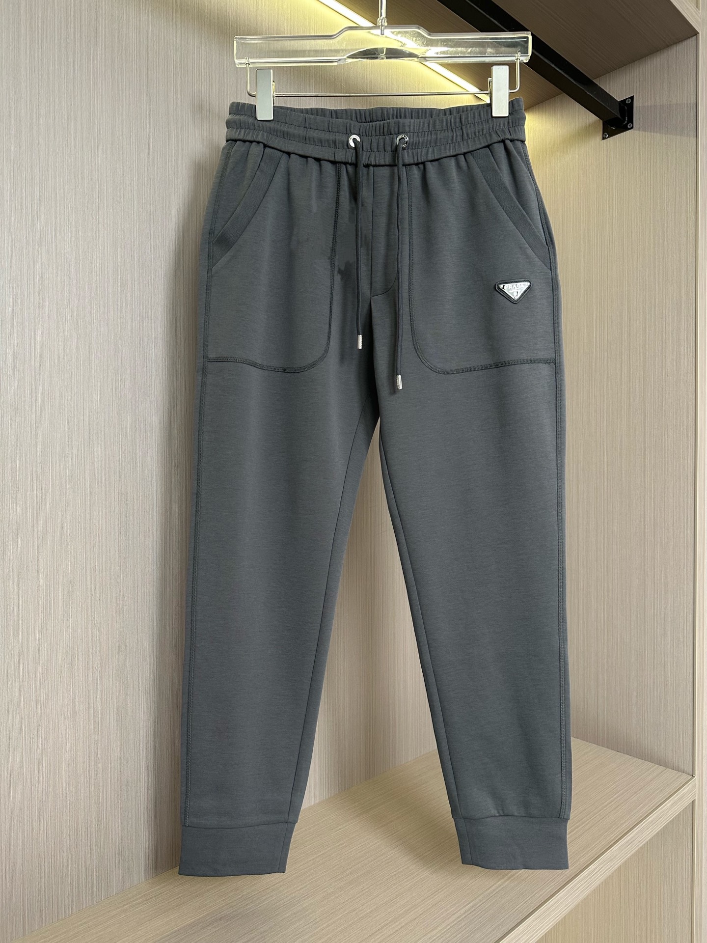 NO:490563,Gray display...,alexander wang19860909灰色展示……,,alexander wang,Men's clothing