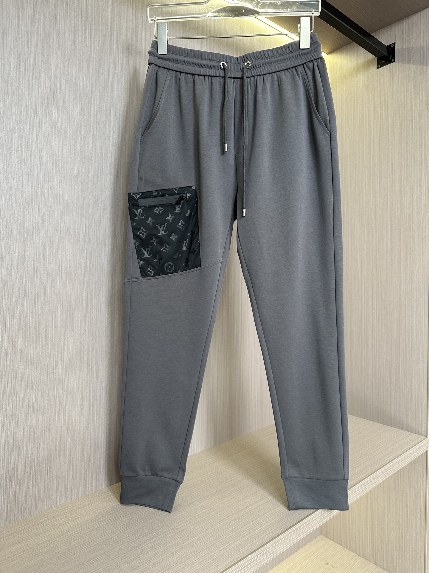 NO:490575,Gray display...,alexander wang19860909灰色展示……,,alexander wang,Men's clothing