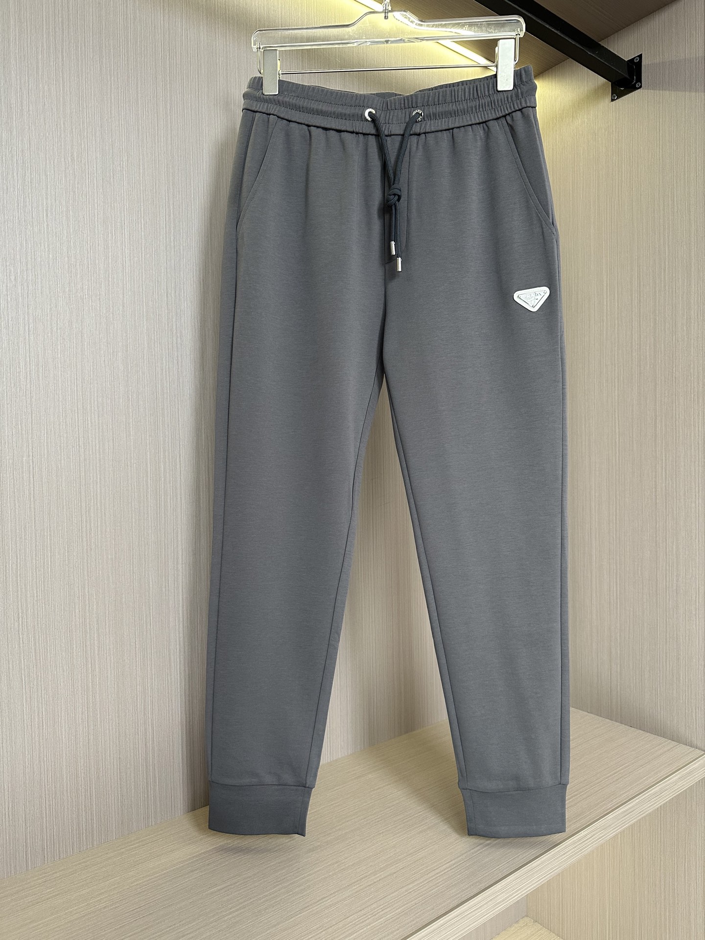 NO:490566,Gray display...,alexander wang19860909灰色展示……,,alexander wang,Men's clothing