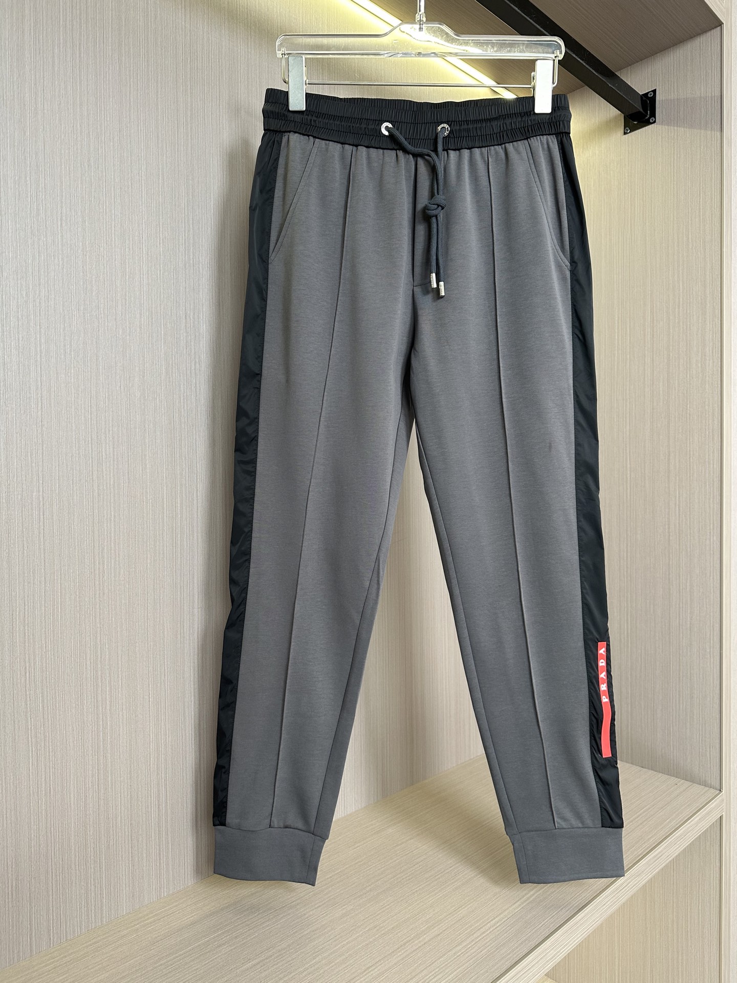 NO:490583,Gray display...,alexander wang19860909灰色展示……,,alexander wang,Men's clothing