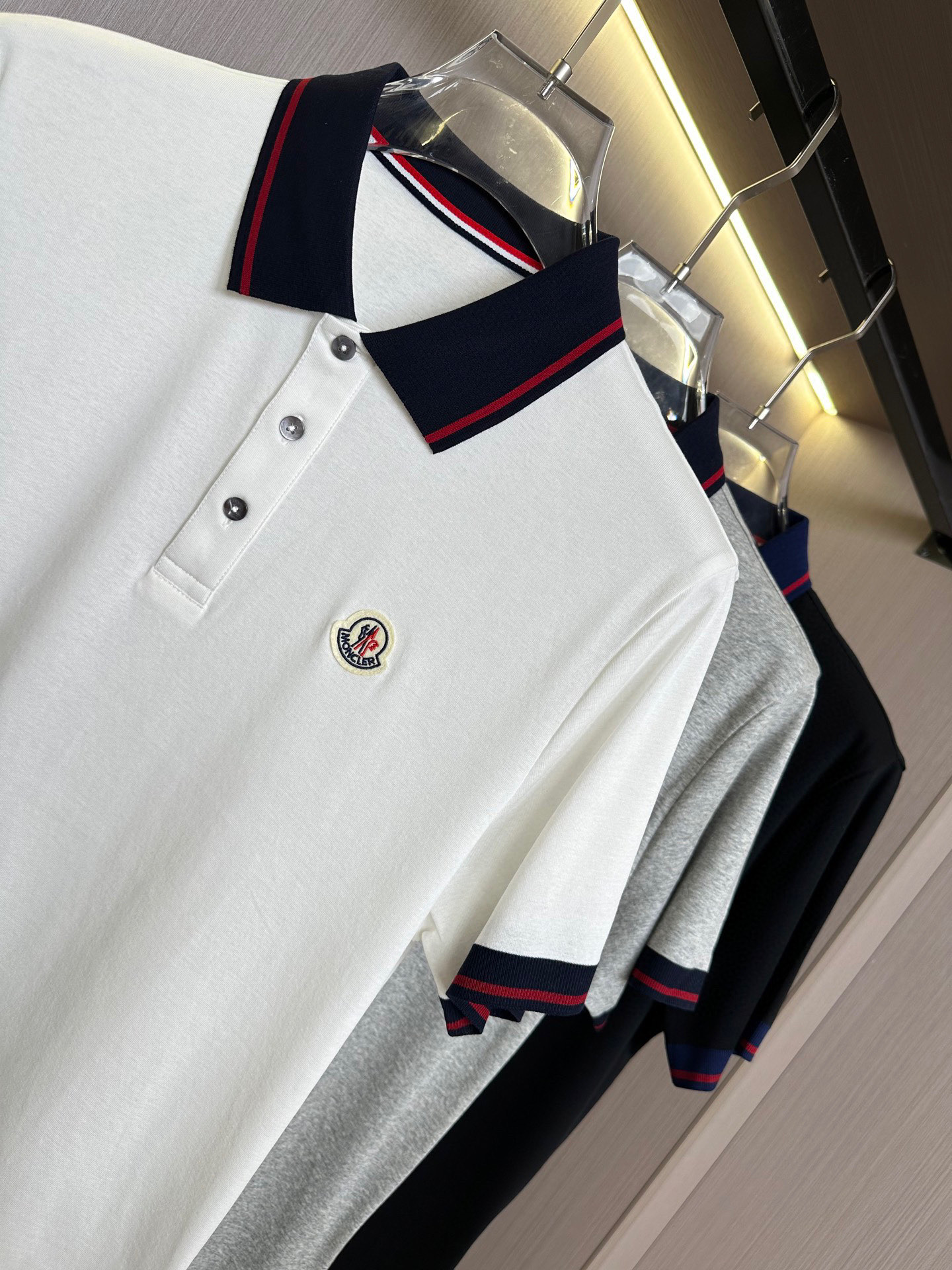   🔥MON蒙家25SS春夏新款起脚色织Polo 原版定制 进口纱线色染 经典百搭 舒适透气 高端
颜色