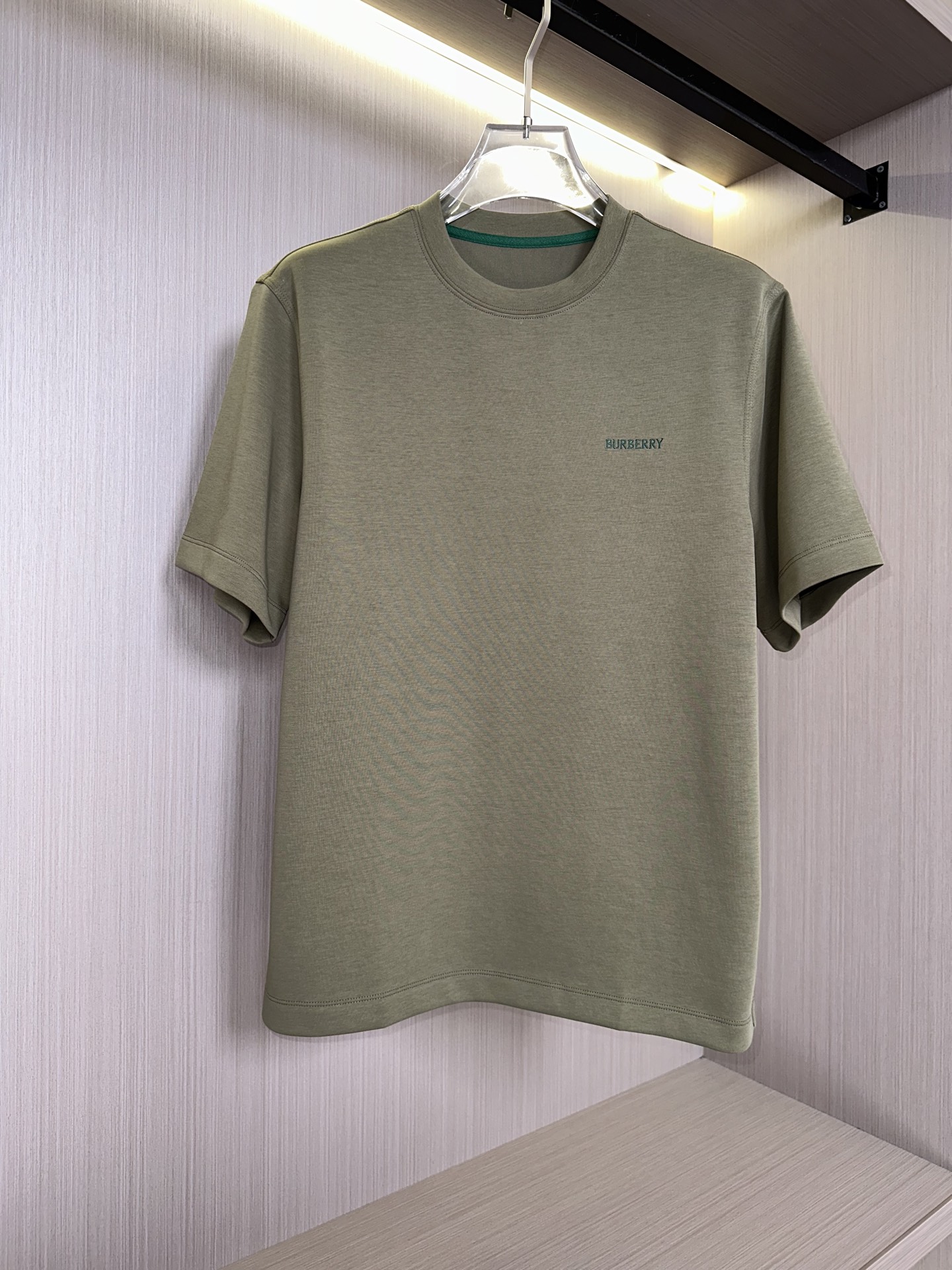 衣服 裤子  军绿色展示……