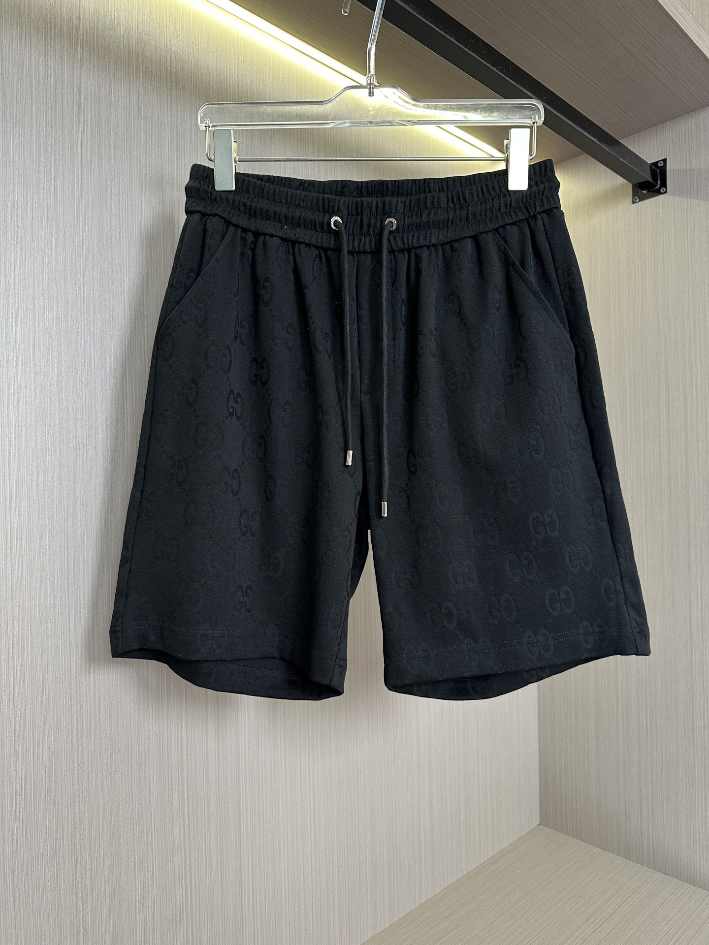 NO:162001,/Set of black shorts ~, shorts,alexander wang19860909/套 黑色短裤～,,shorts,alexander wang,Men's clothing