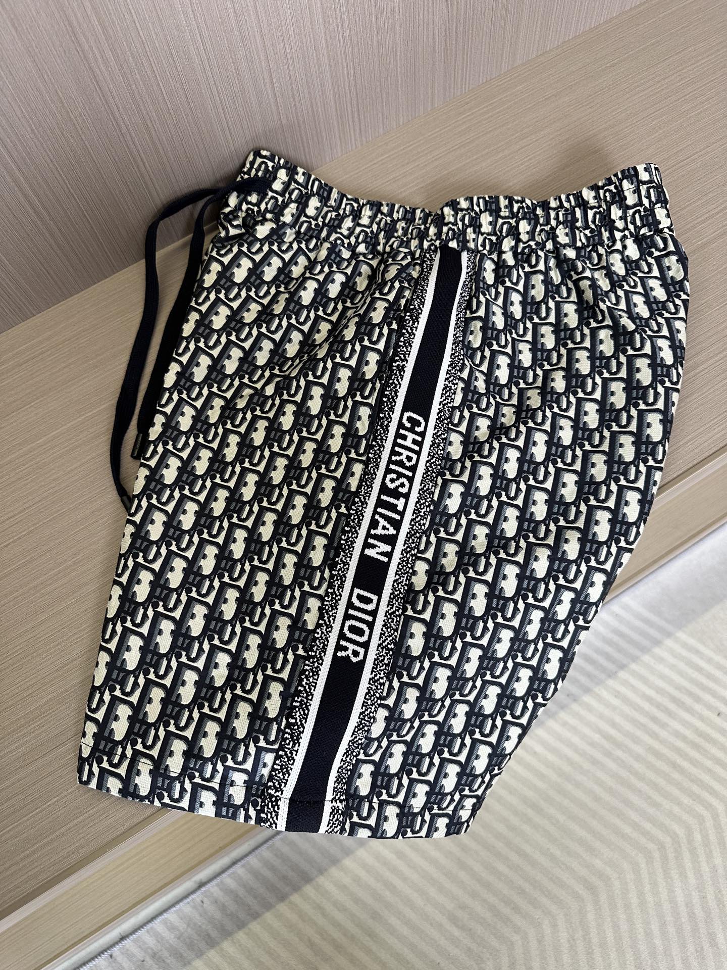 NO:155840,Black display...,alexander wang19860909黑色展示……,,alexander wang,Men's clothing