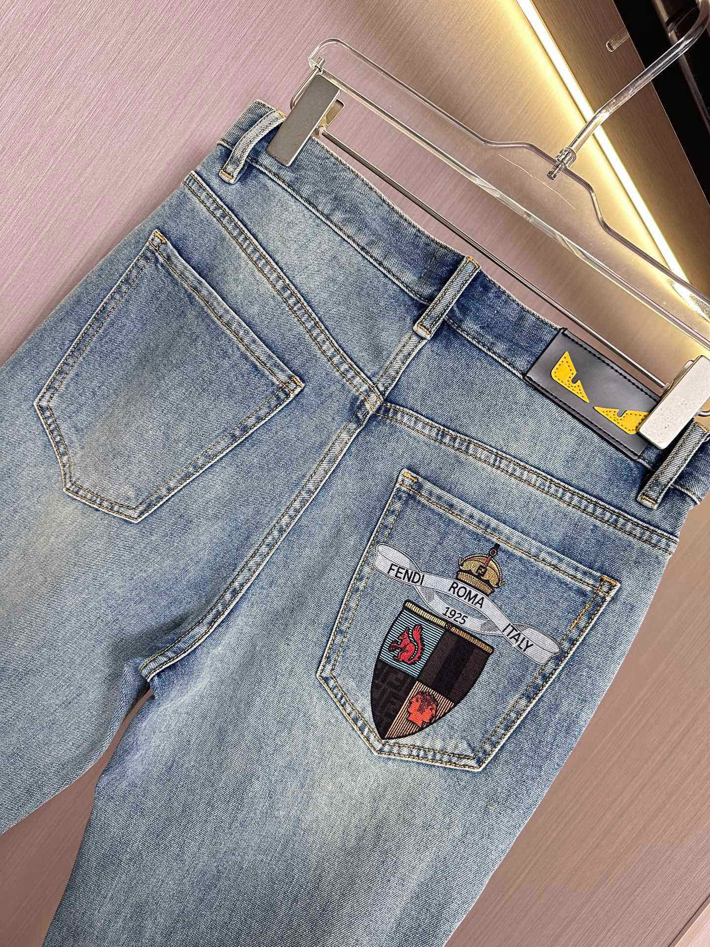 High-End Quality Summer Jeans: Super-Soft Fabric, Small Rectangular, Body Training. Sizes 29-38. - 图片 5