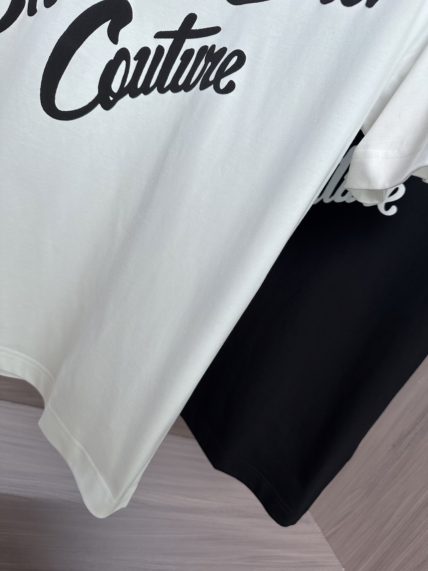 CD迪家26ss夏季最新款短袖圆领T恤 高端订制 设计前卫时尚！品牌字母logo重工艺设计 高端定制26