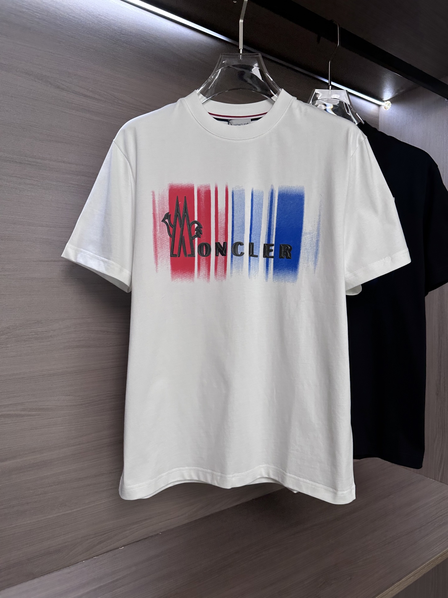 🔥Mon蒙家26ss夏季最新款短袖圆领T恤 高端订制 设计前卫时尚！品牌字母logo重工艺设计 高端定制