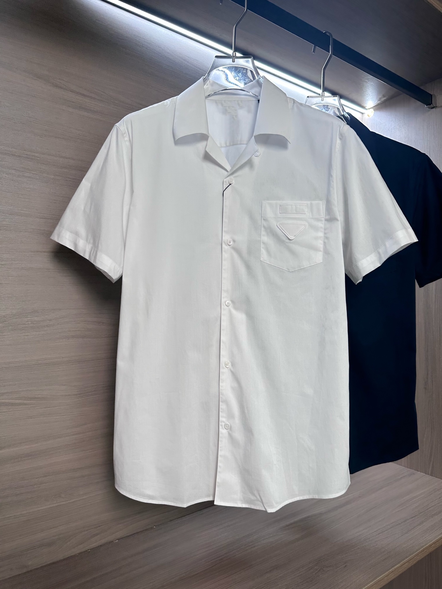 Prada 25SS Men's Cotton Short Sleeve Shirt - Comfortable & Breathable 5 i1751009337063 3035 0 3