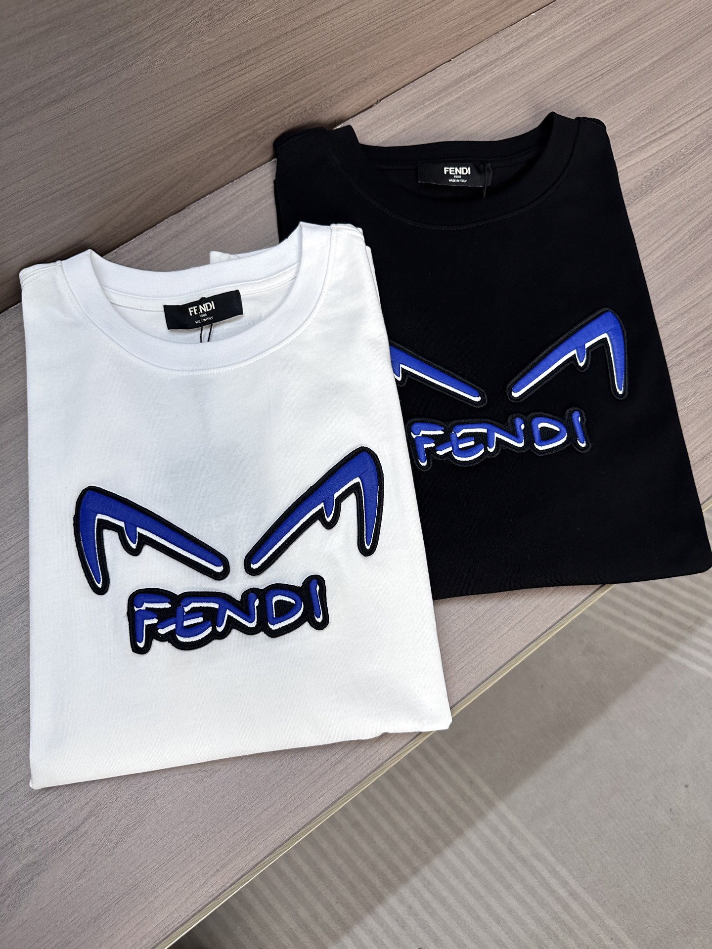 Fendi 25SS Zomer Nieuwe Collectie Heren T-shirt - Stijlvol Design en Comfort