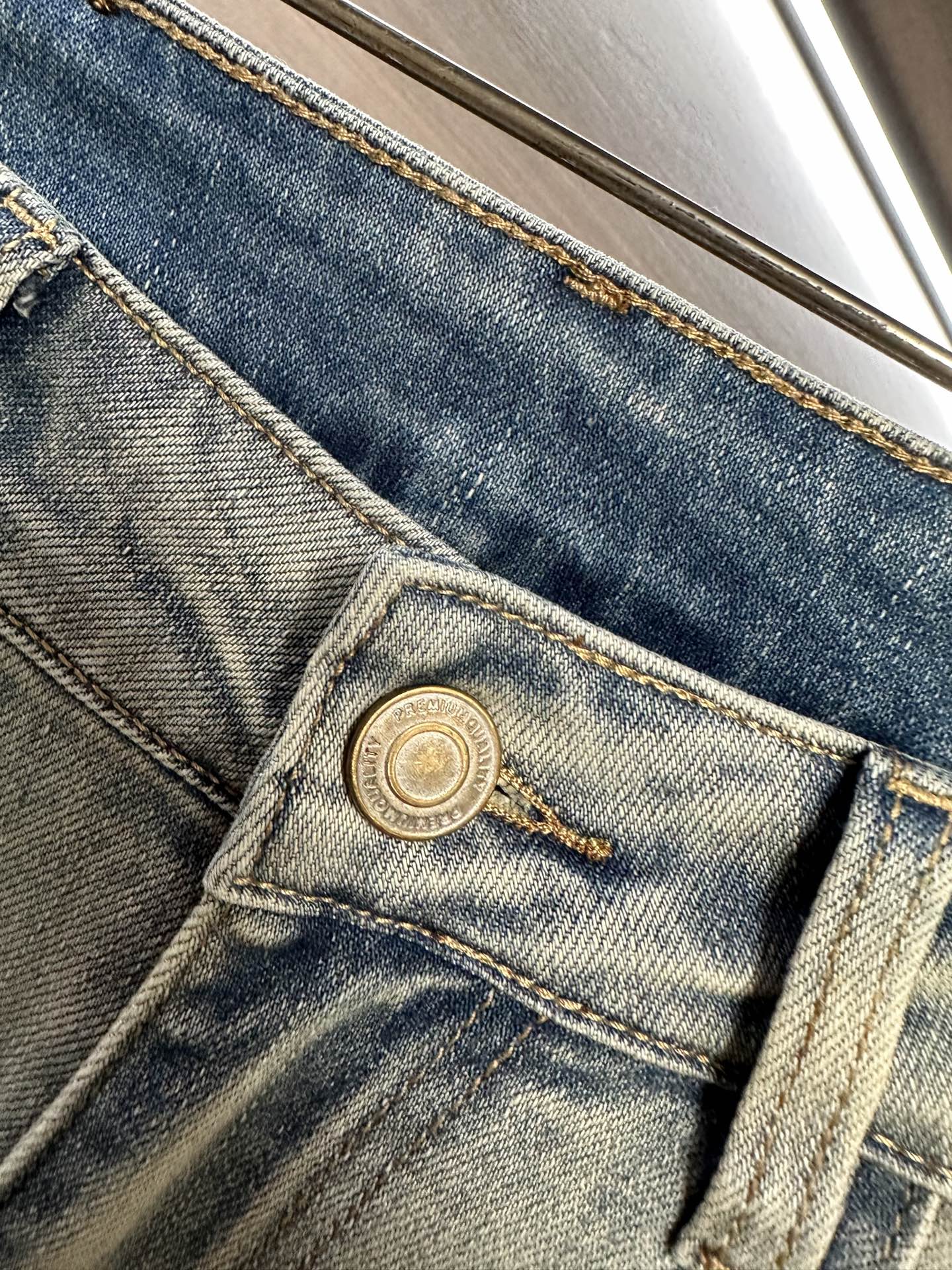 Louis Vuitton 25SS Light Blue Straight-Leg Jeans - Super Soft & Comfortable 7 i1751266475186 668 0 5