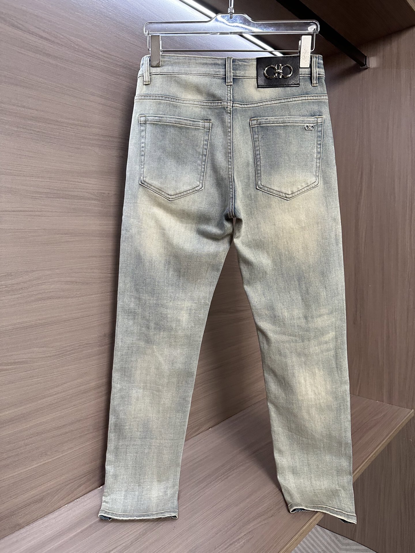 Ferragamo Men's Slim Fit Denim Jeans - Soft and Comfortable 4 i1751267591646 6794 0 2