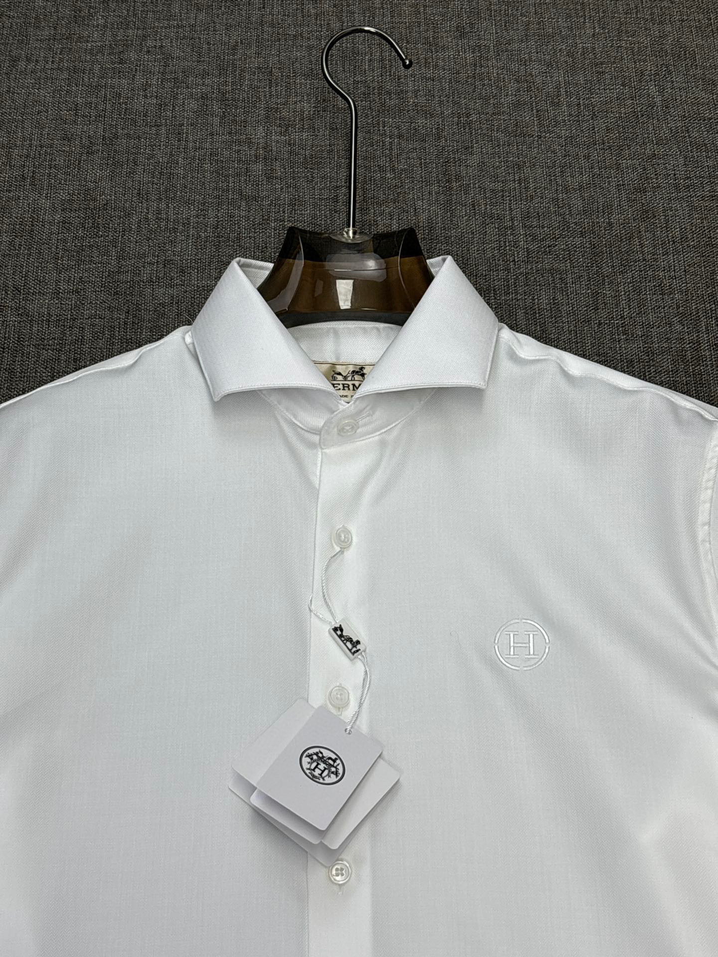 Hermes Men's White Long Sleeve Dress Shirt - Modern Minimalist Style 6 i1751269627358 7180 0 4