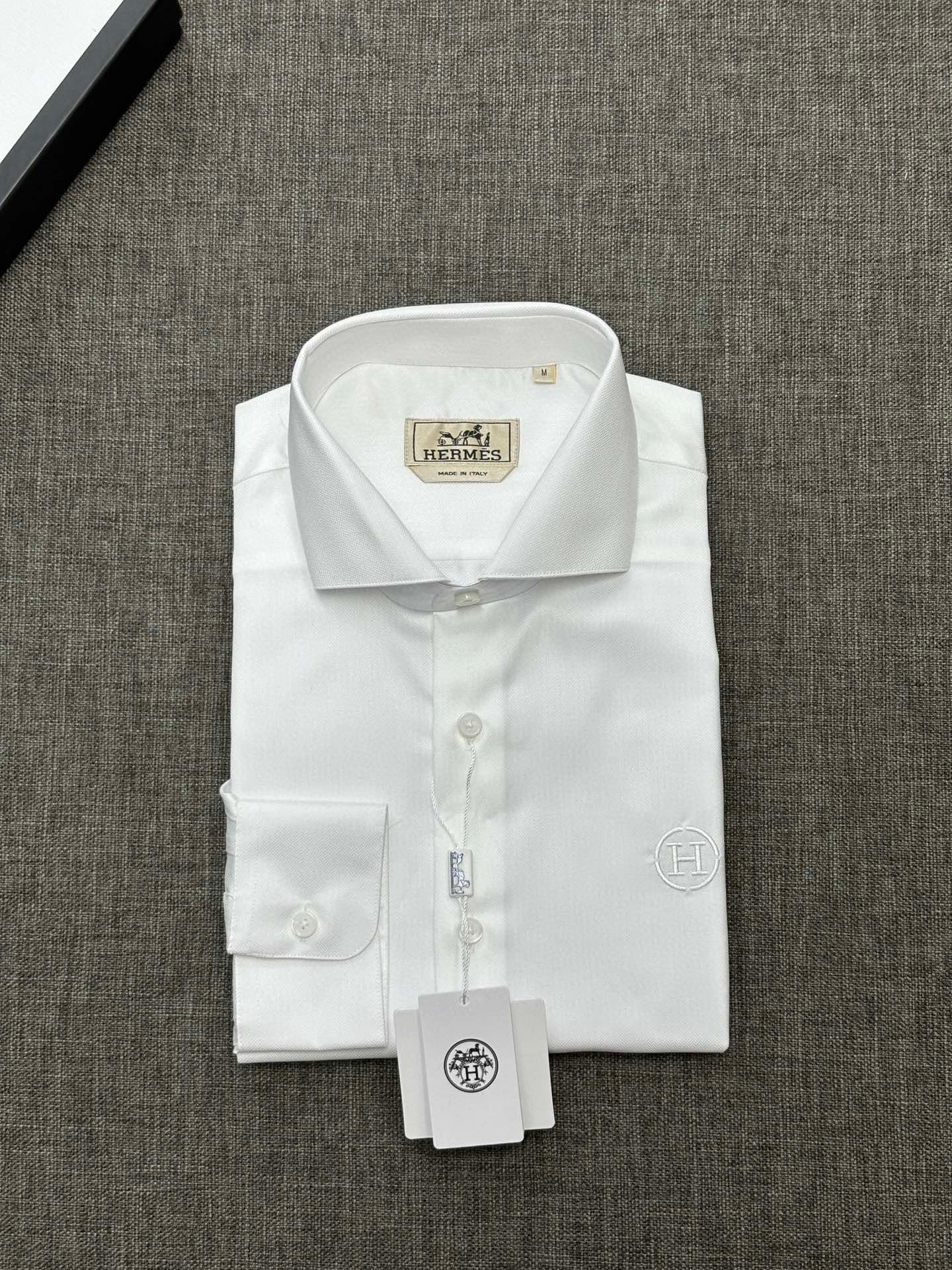 Hermes Men's White Long Sleeve Dress Shirt - Modern Minimalist Style 2 i1751269627411 7316 0 0