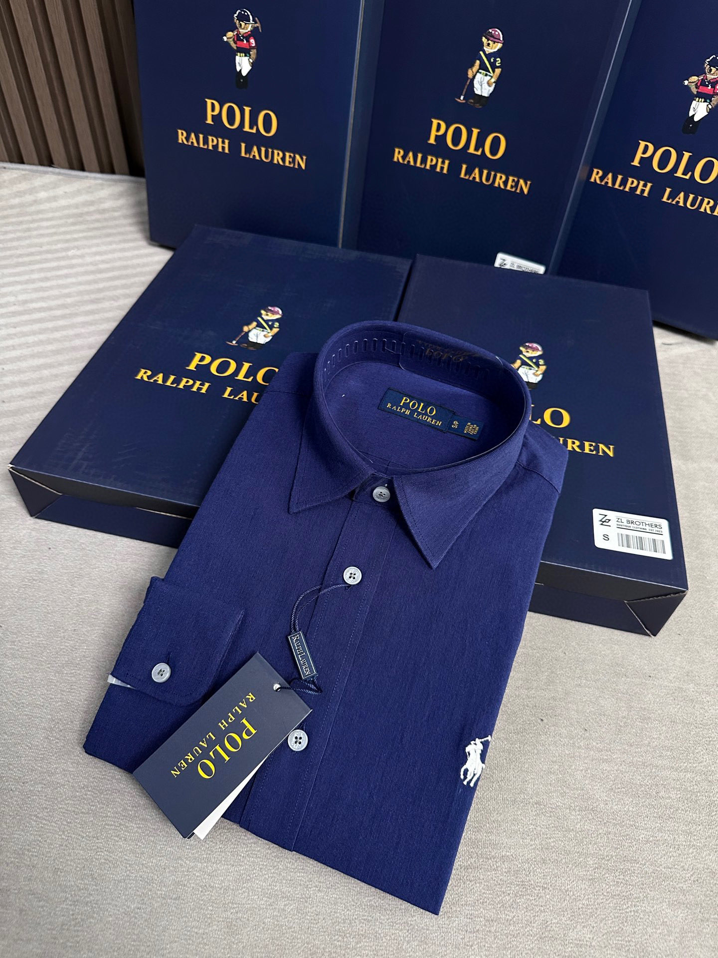 Zirconium Polo Shirt: High-quality cotton, comfortable and stylish with unique details. - 图片 9