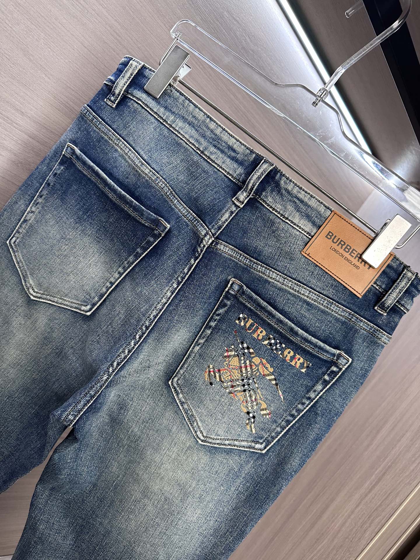 Burberry Classic Fit Denim Jeans with Check Pattern - Stylish & Comfortable 6 i1755669094083 6466 0 4
