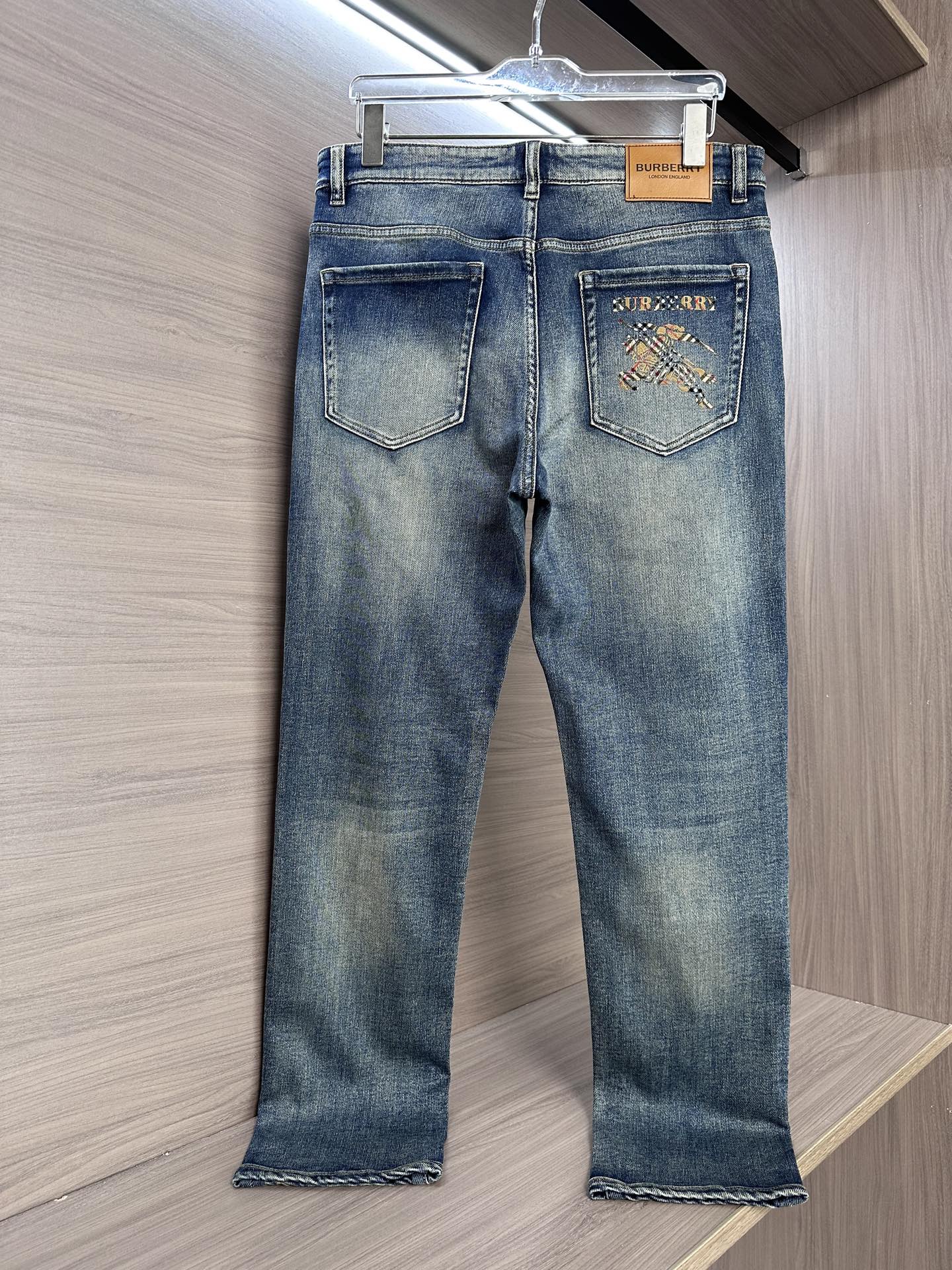Burberry Classic Fit Denim Jeans with Check Pattern - Stylish & Comfortable 4 i1755669094166 5945 0 2