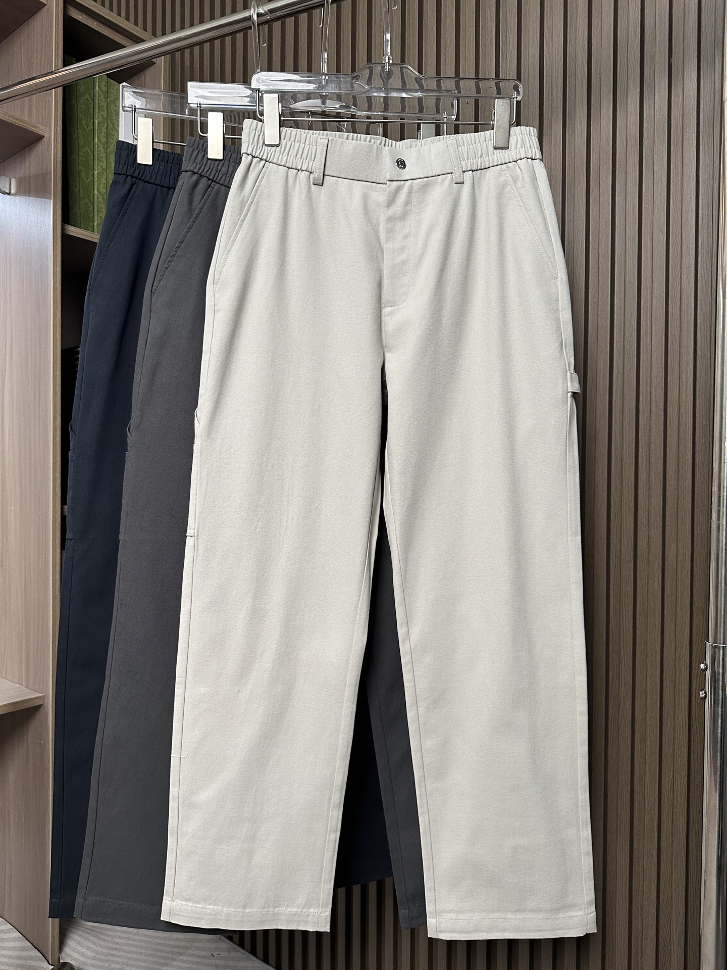 /套 Dior2025秋冬新款套装 走秀款 定制原版牛仔面料 搭配夹克版型设计 非常洋气 版型超好不易褶