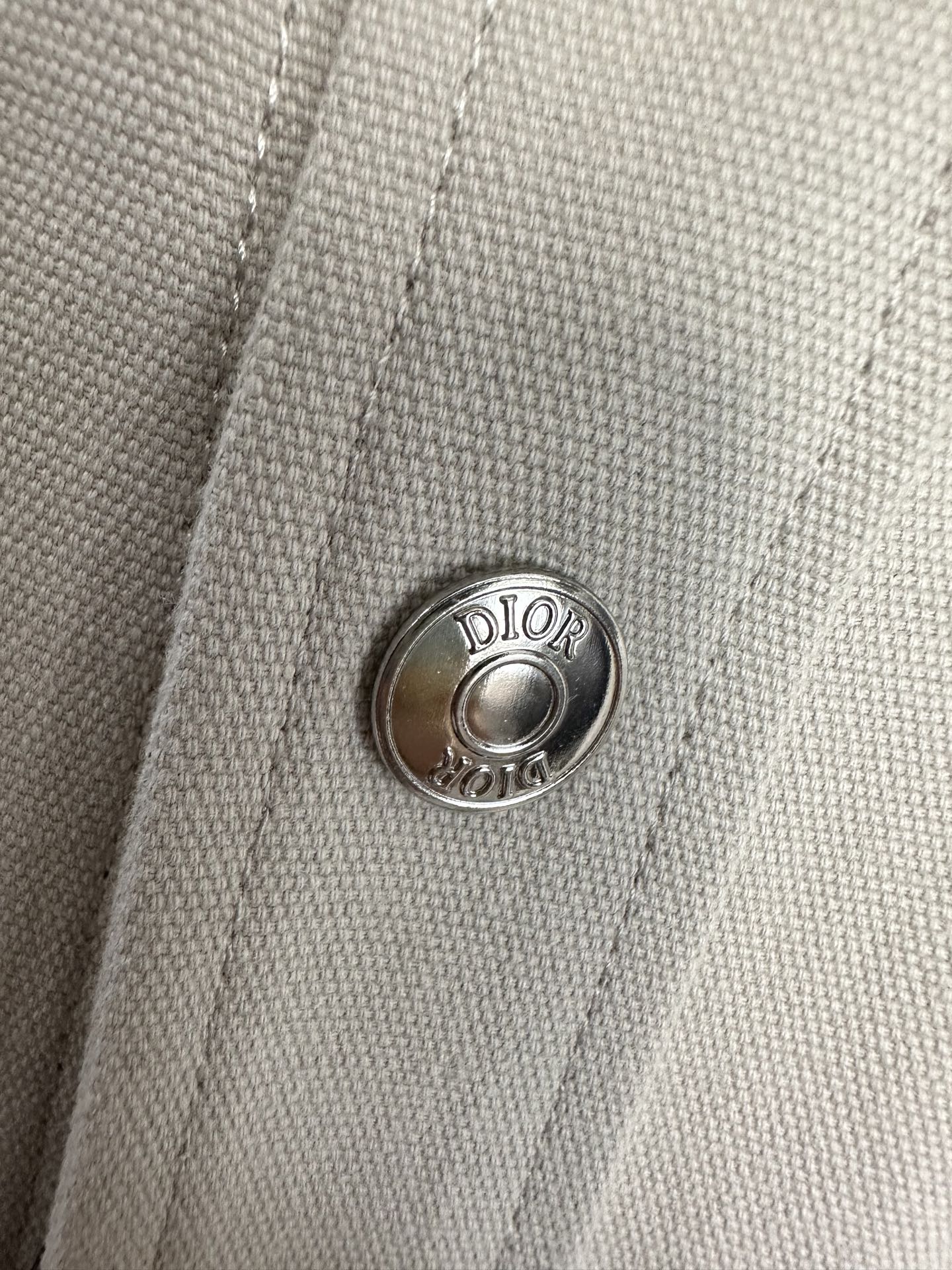 /套 浅卡其上衣～