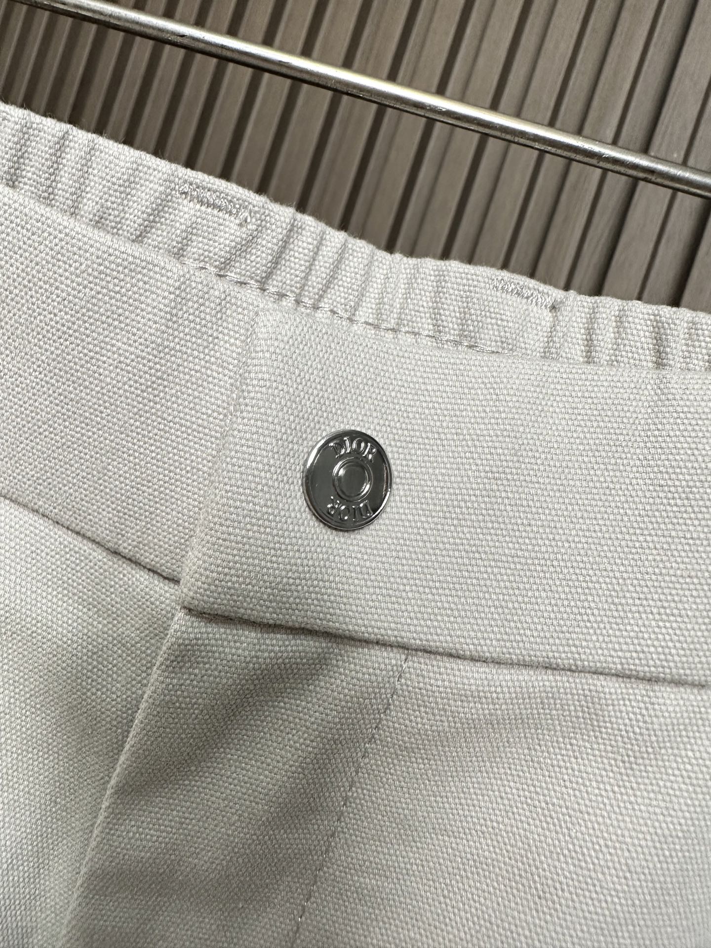 /套 浅卡其长裤～