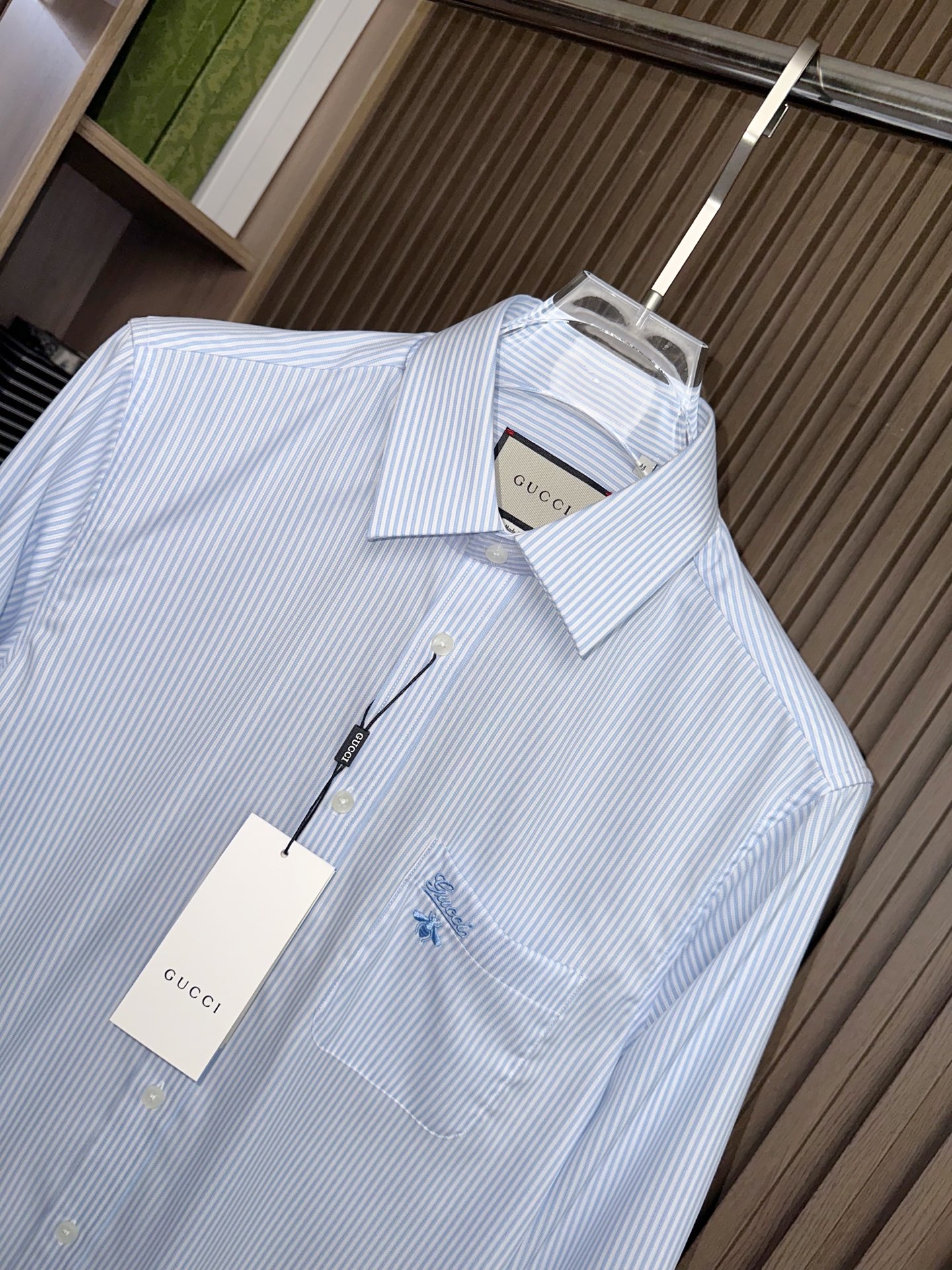 2025年新款GU古家舒适条纹提花衬衫，商务绅士通勤款时尚又得体，百搭好驾驭长袖衬衫，在繁忙的都市生活中