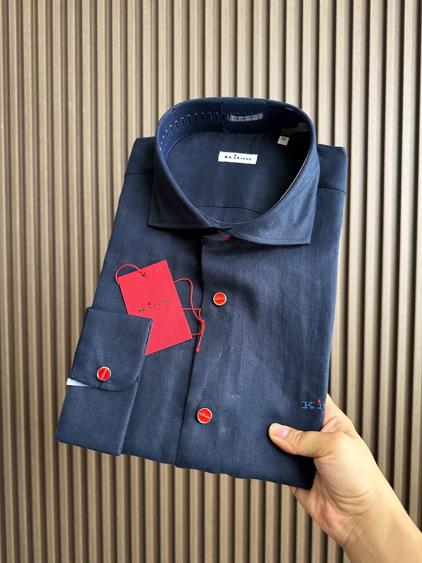 （藏蓝色～）Kiton亚麻刺绣Logo红点衬衫｜