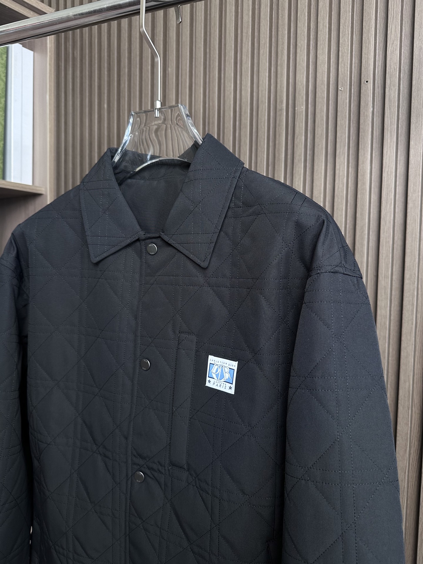 Dior 迪家25FW秋冬新款棉服夹克 进口面料 定制五金 细节满满 简约时尚 适配商务、休闲等多种场合