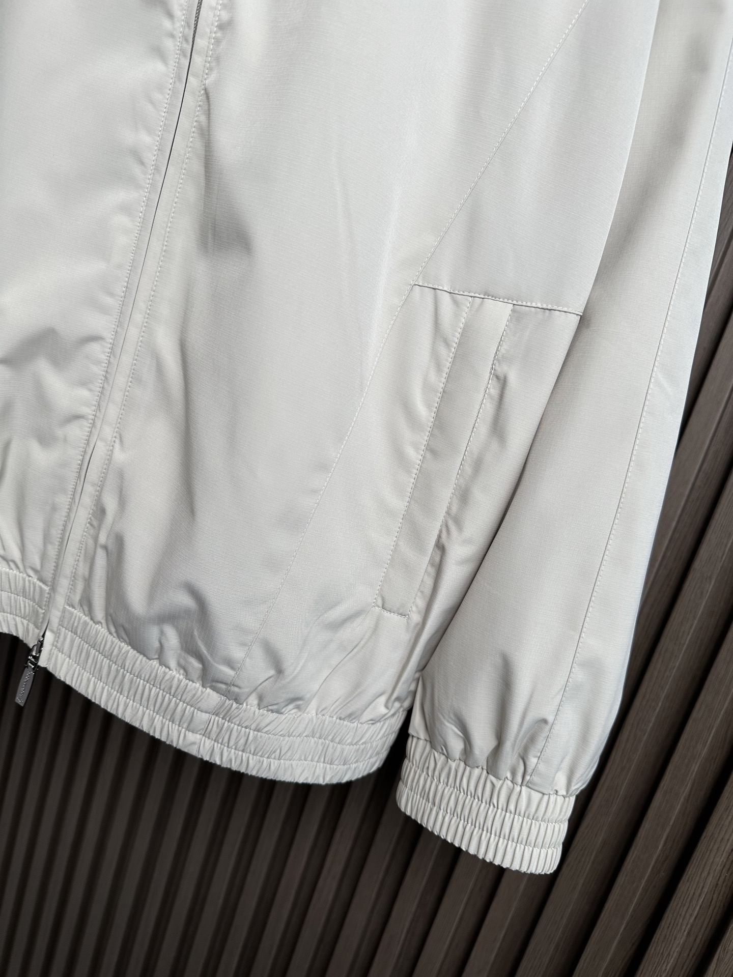 （浅卡其～）Balenciaga巴黎世家25FW秋冬立领夹克