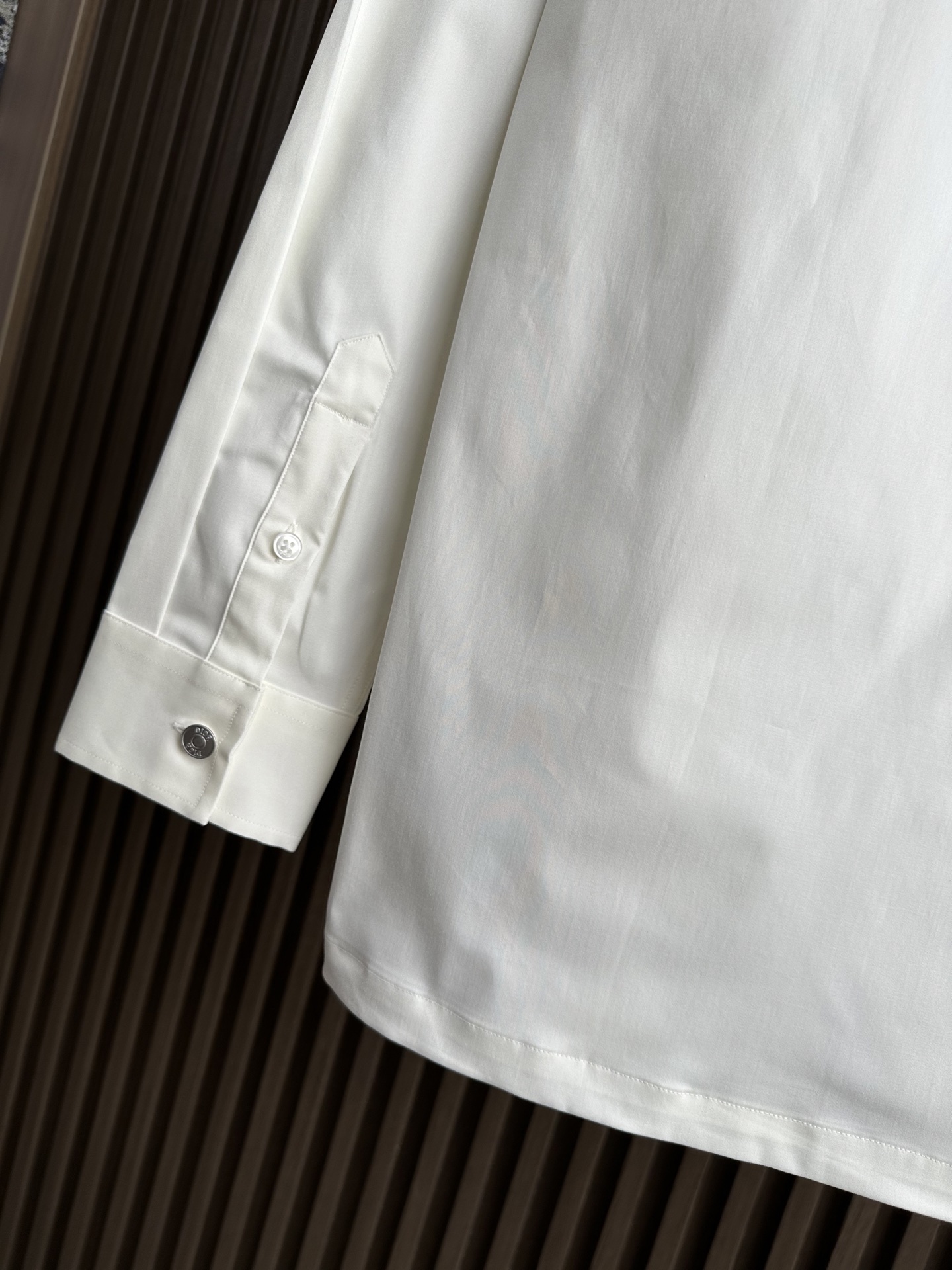 （白色～）CD迪奥轻奢！2025秋冬新款男士衬衫式外套。