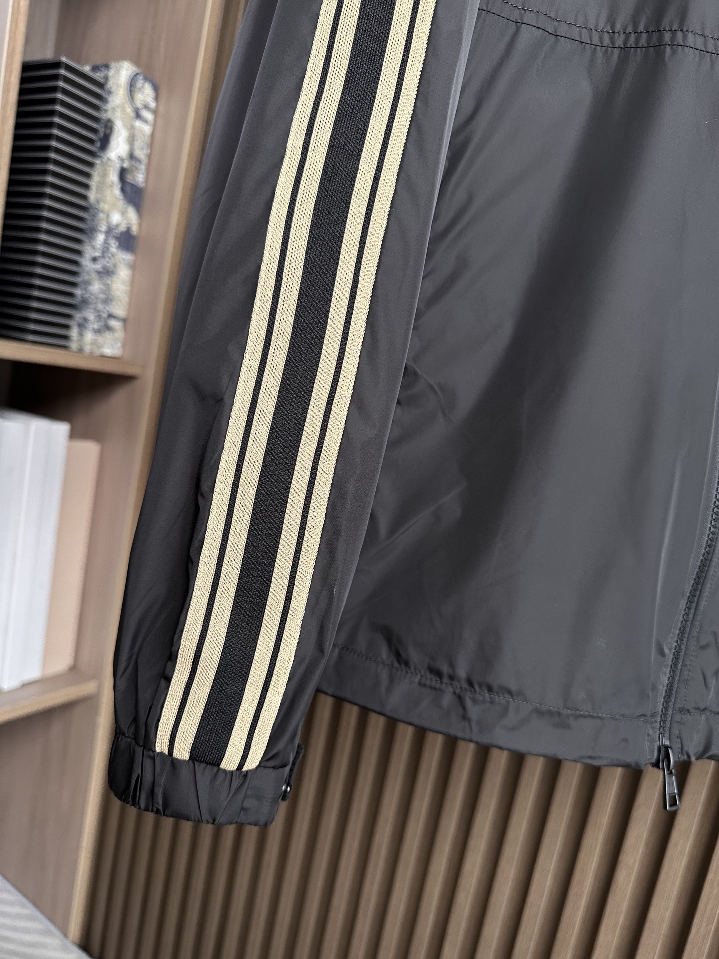 （黑～）M家族男士高端时装款连帽户外夹克外套，25年早秋新款，