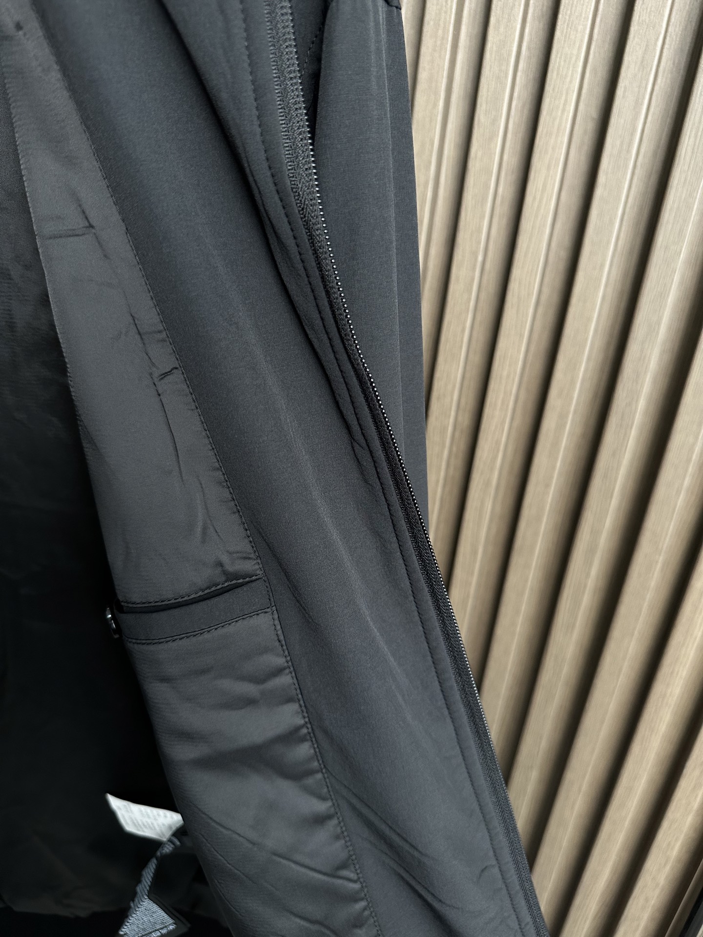 （黑～）lP🆕 诺悠翩雅羊毛立领夹克外套，