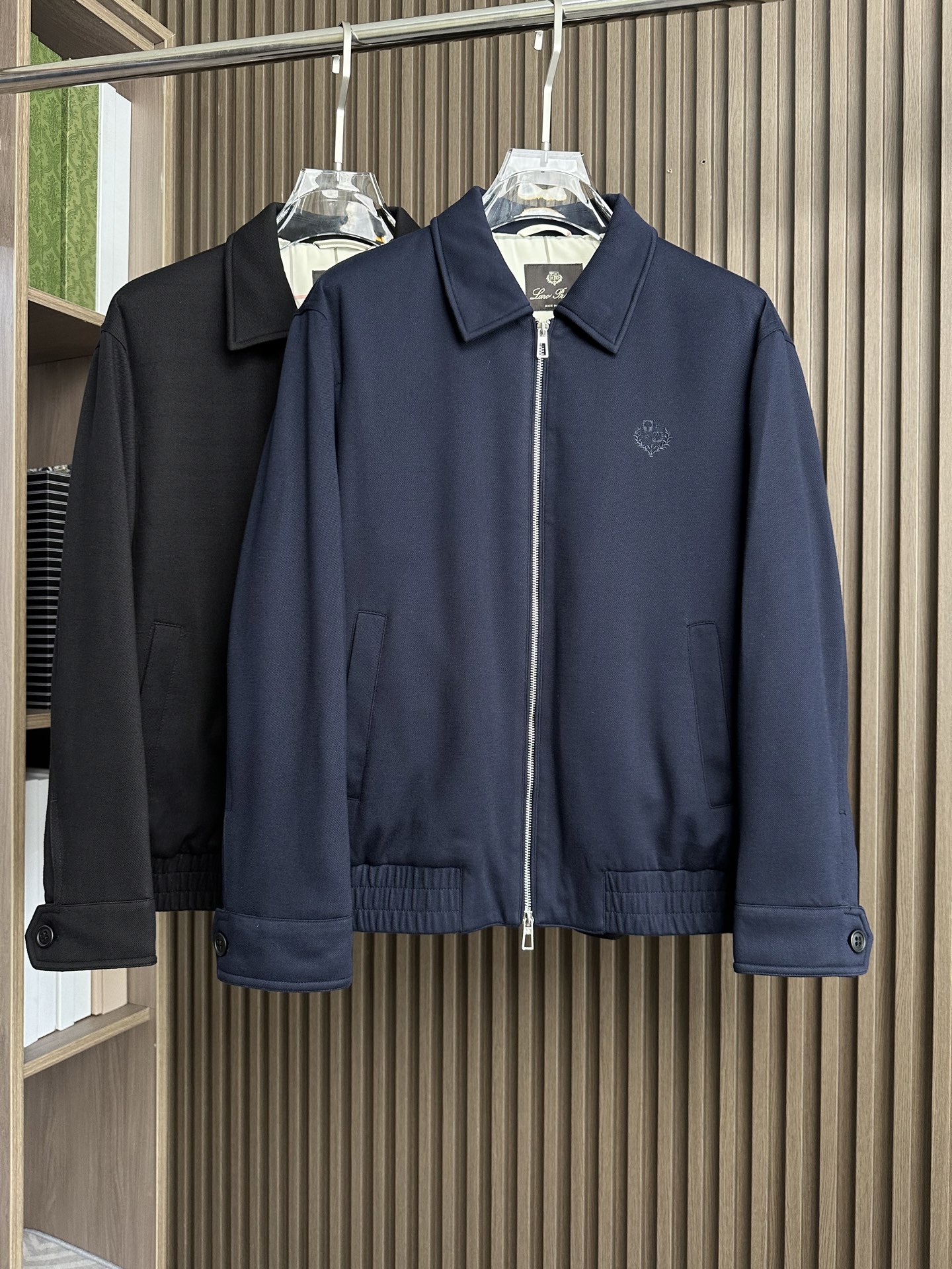 BC家2025fw男装秋冬新品翻领加厚外套Moto翻领设计，在保持时尚感的同时，还能在一定程度上抵御风寒