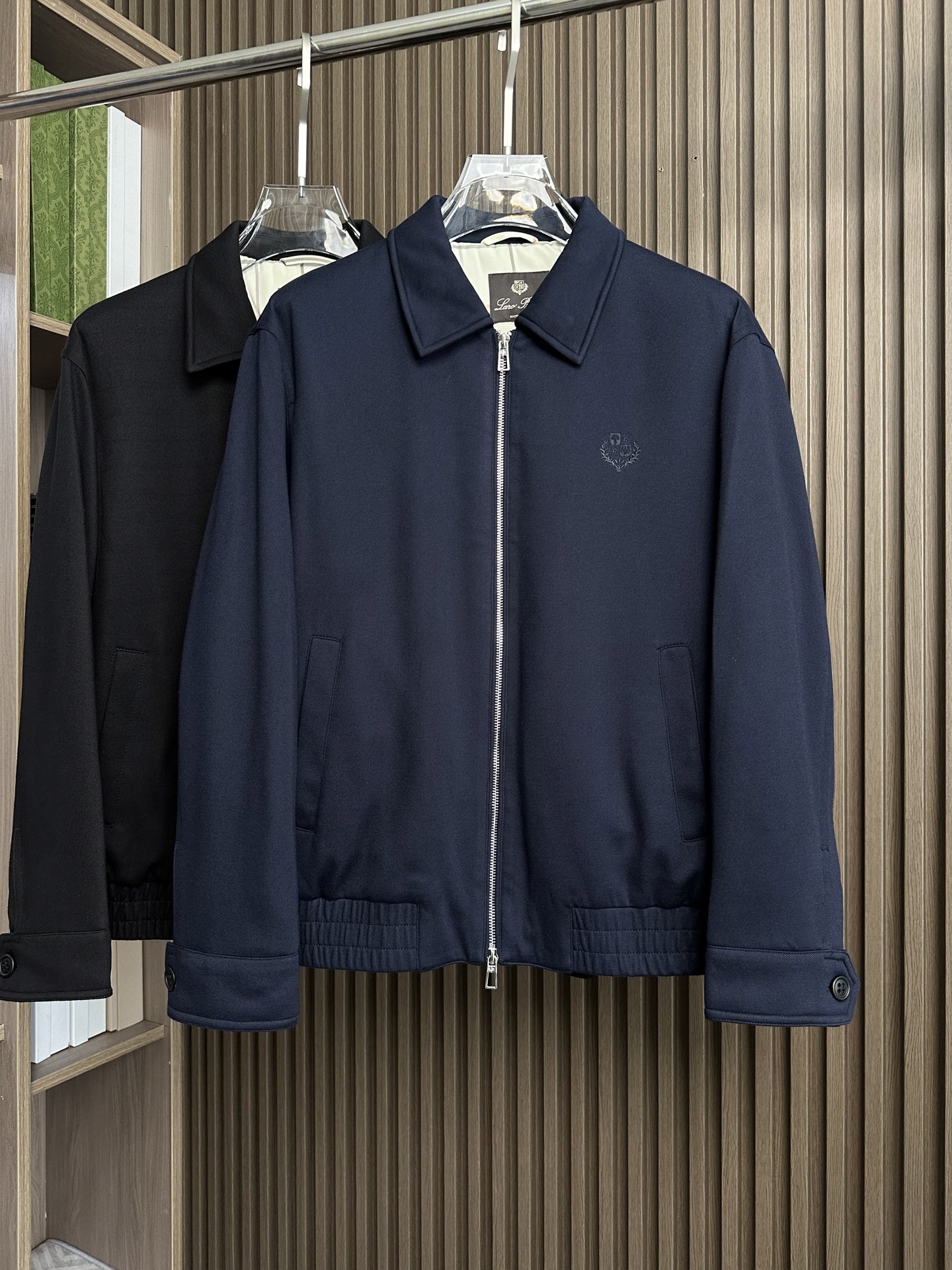 BC家2025fw男装秋冬新品翻领加厚外套Moto翻领设计，在保持时尚感的同时，还能在一定程度上抵御风寒