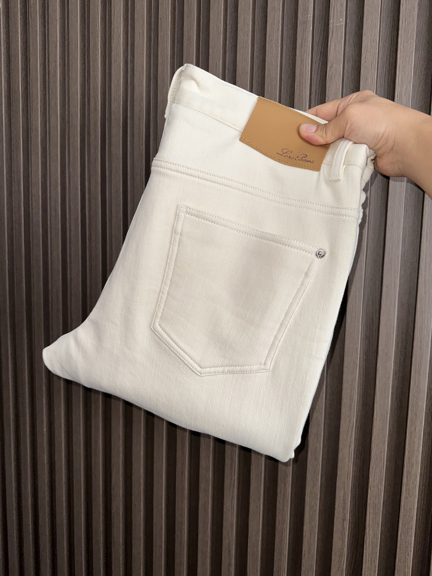 NO:565860,(Beige~) LP Loro Piana 25FW new autumn and winter jeans,,loro piana,jeans,alexander wang19860909（米黄～） LP诺悠翩雅25FW秋冬新款牛仔裤,,loro piana,jeans,alexander wang,Men's clothing