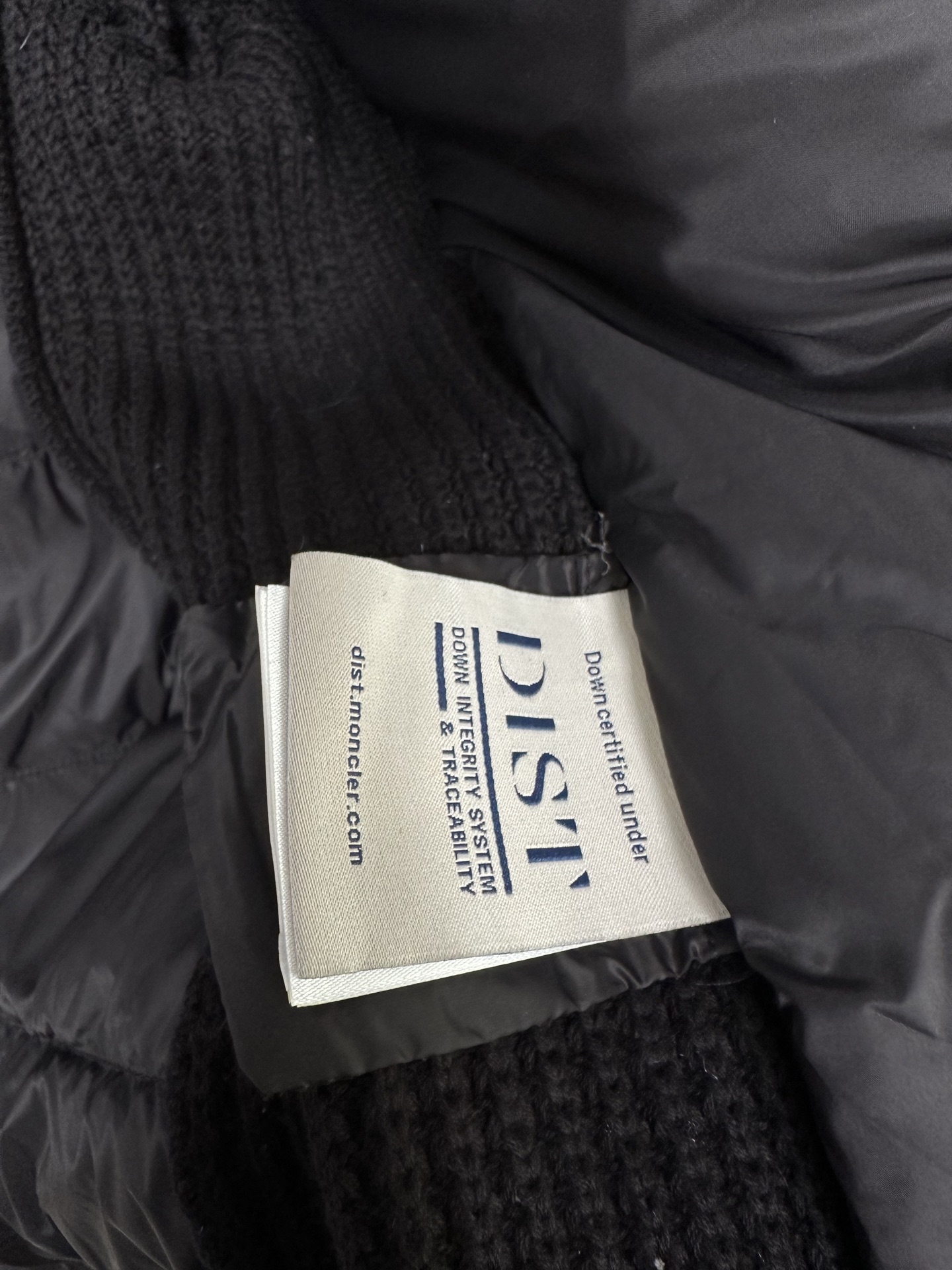 羽绒服 （黑～）Mon蒙口2025 秋冬季新品｜拼接针织羽绒服｜重塑运动高奢风格