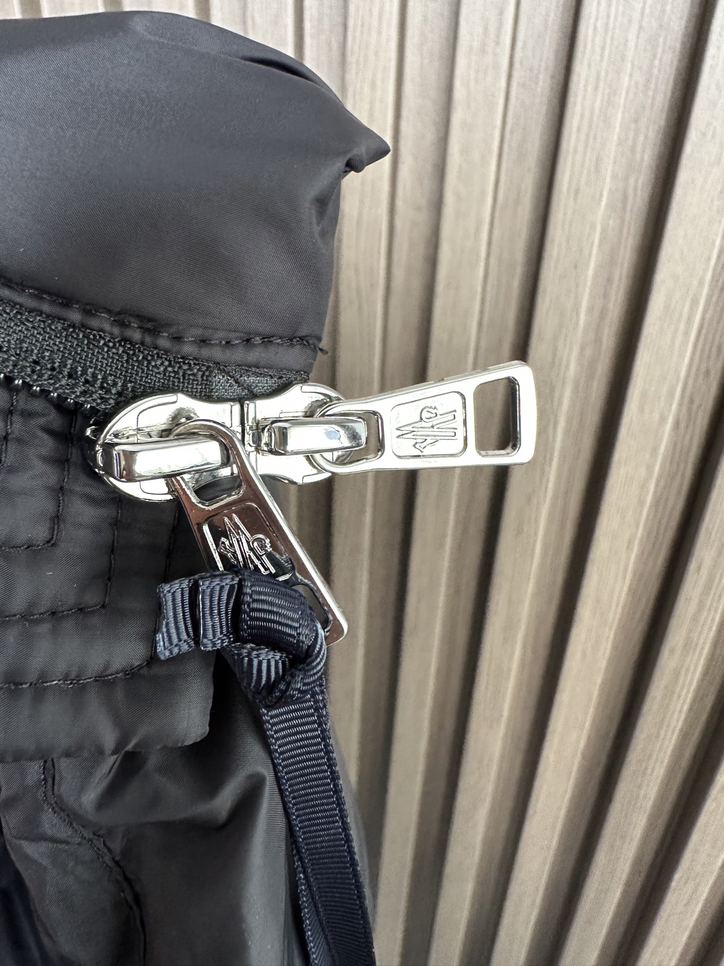 羽绒服 （黑～）Mon蒙口2025 秋冬季新品｜拼接针织羽绒服｜重塑运动高奢风格