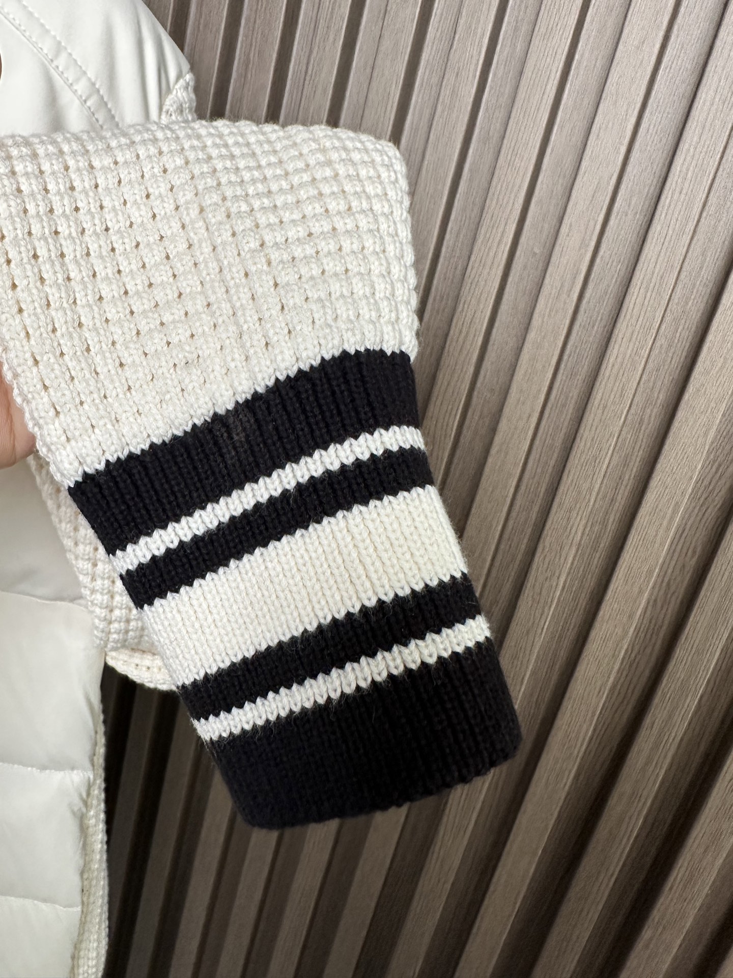 羽绒服 （米白～）Mon蒙口2025 秋冬季新品｜拼接针织羽绒服｜重塑运动高奢风格